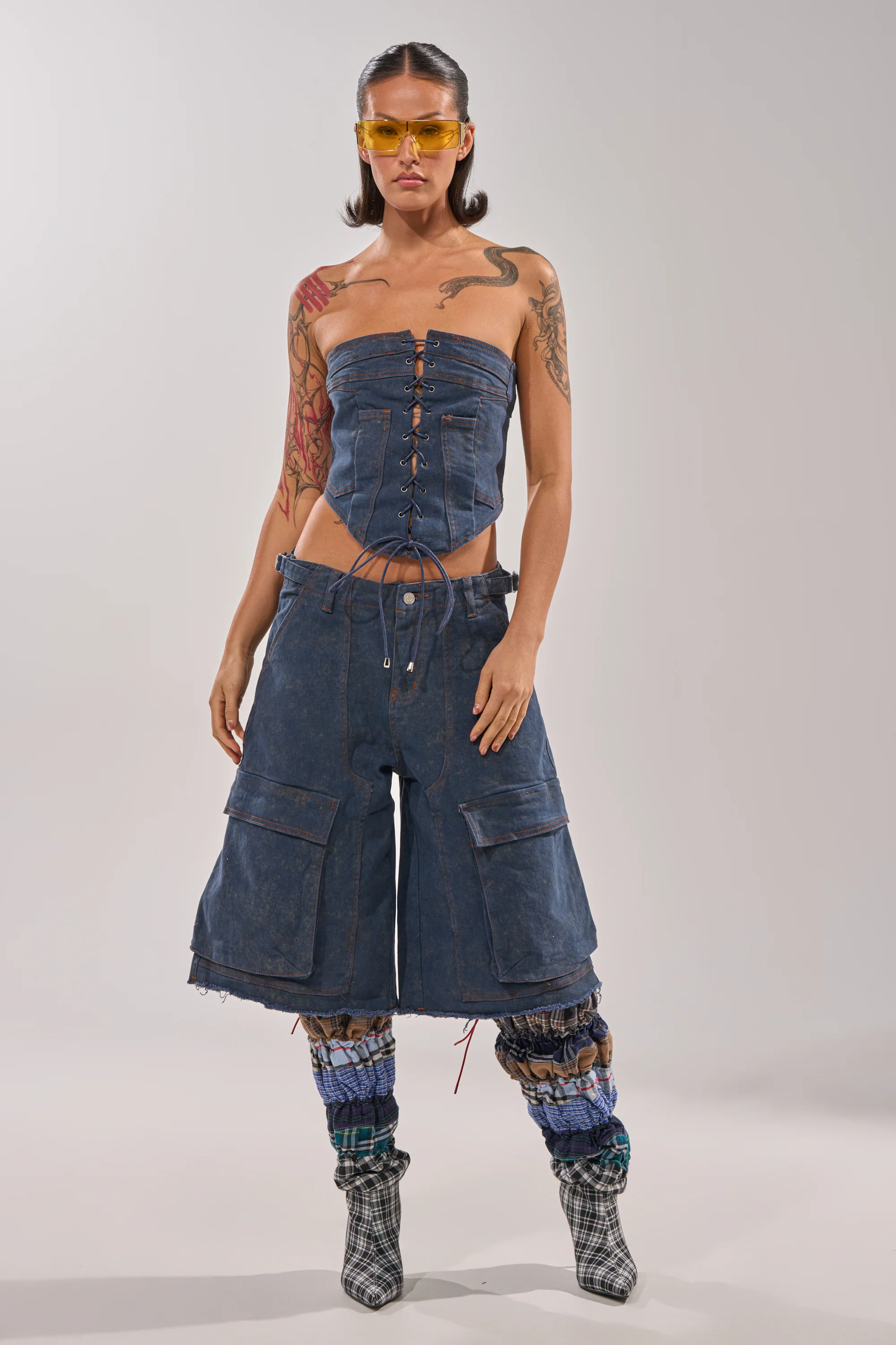 BOLD LACE UP CORSET - Image 5