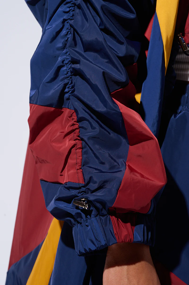 BORN TO RUN WINDBREAKER TRENCH - Image 7