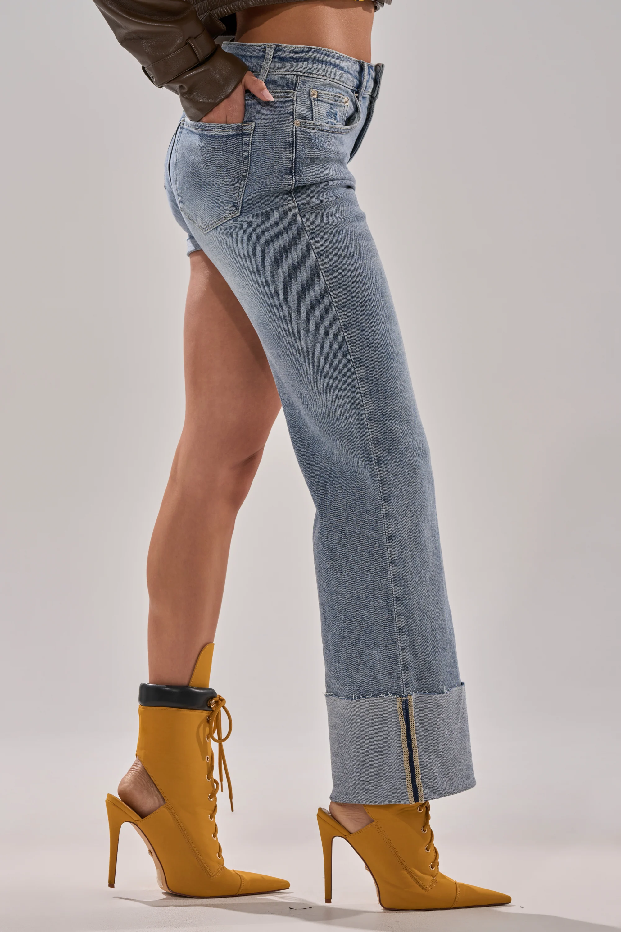 BOTH SIDES OF ME DENIM - Image 3