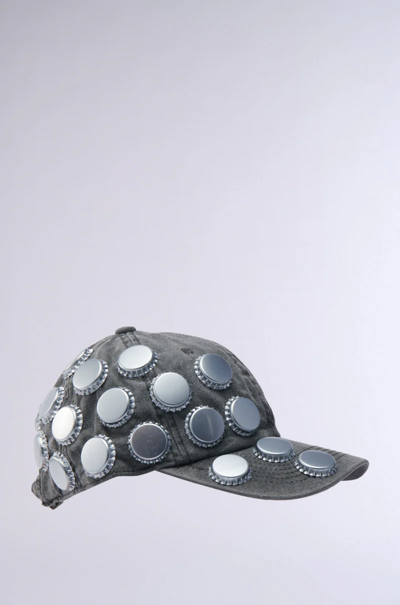 BOTTLES ON ME HAT - Image 5