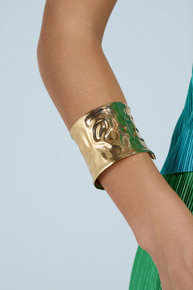 GOLDEN GODDESS CUFF - Image 4