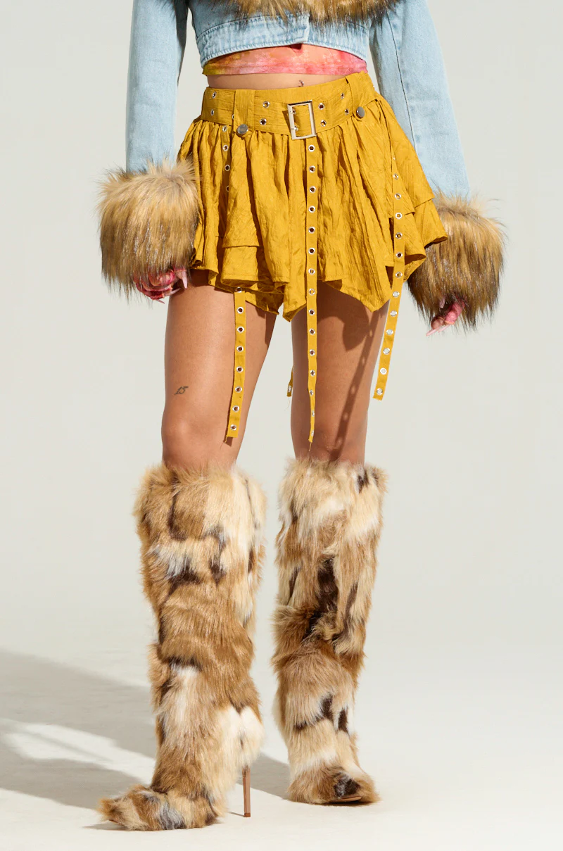BREAK MY SOUL SKIRT IN MUSTARD - Image 2