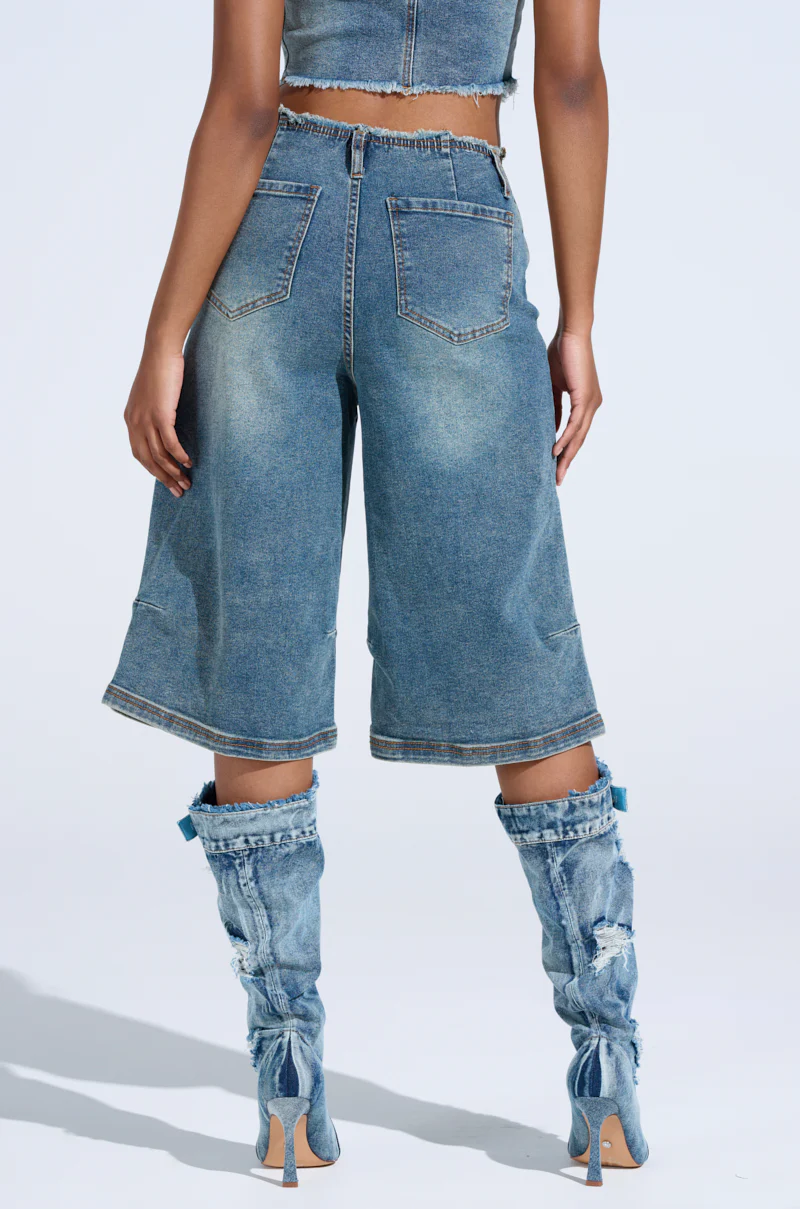 BREAK UP WITH HIM DENIM SHORTS - Image 5