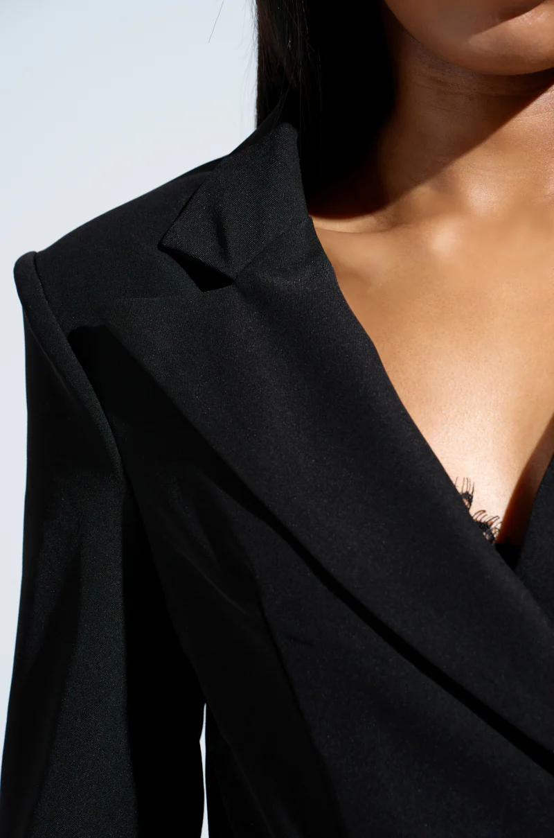 BRIELLE PLEATED BLAZER - Image 6