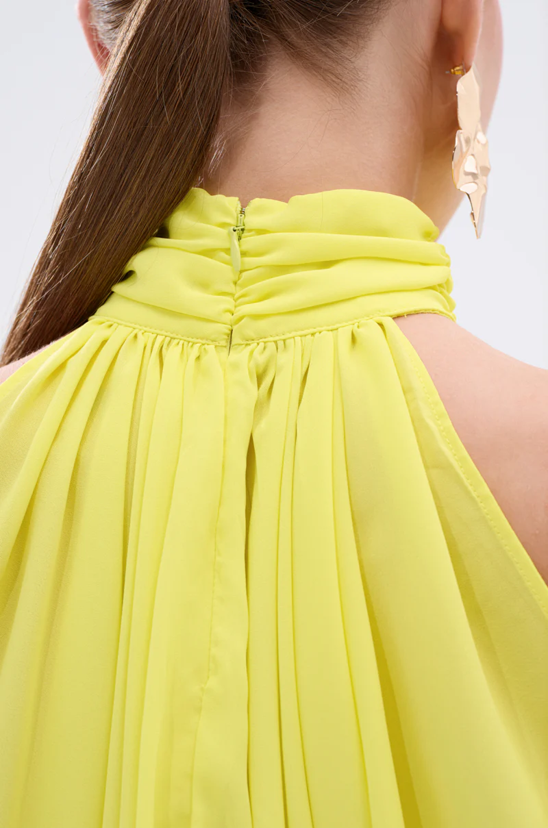 BRIGHTEST CITY TURTLENECK BLOUSE IN YELLOW - Image 10