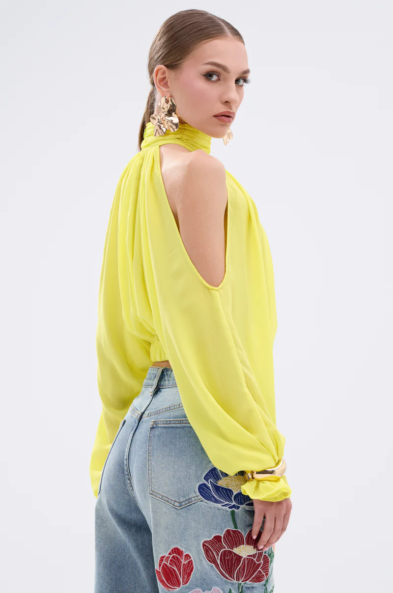 BRIGHTEST CITY TURTLENECK BLOUSE IN YELLOW - Image 3