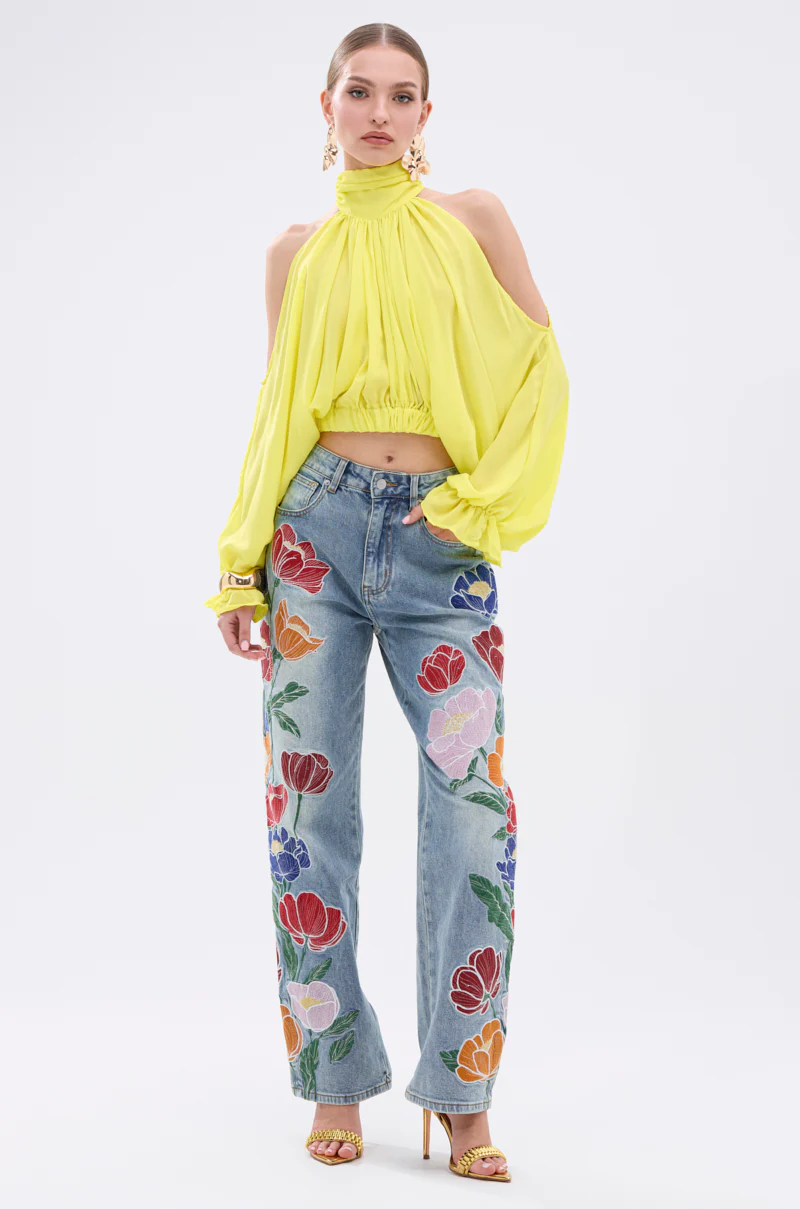 BRIGHTEST CITY TURTLENECK BLOUSE IN YELLOW - Image 8