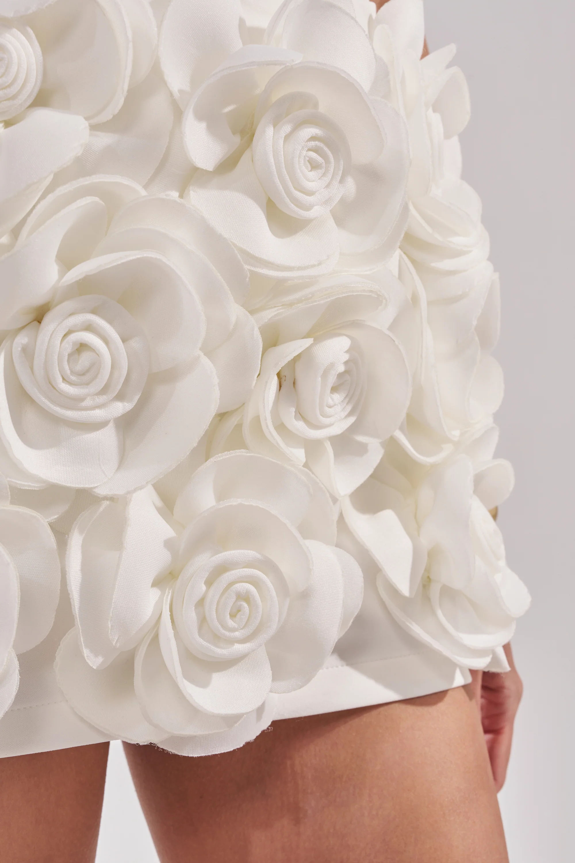 BRING ME FLOWERS MINI SKIRT - Image 9