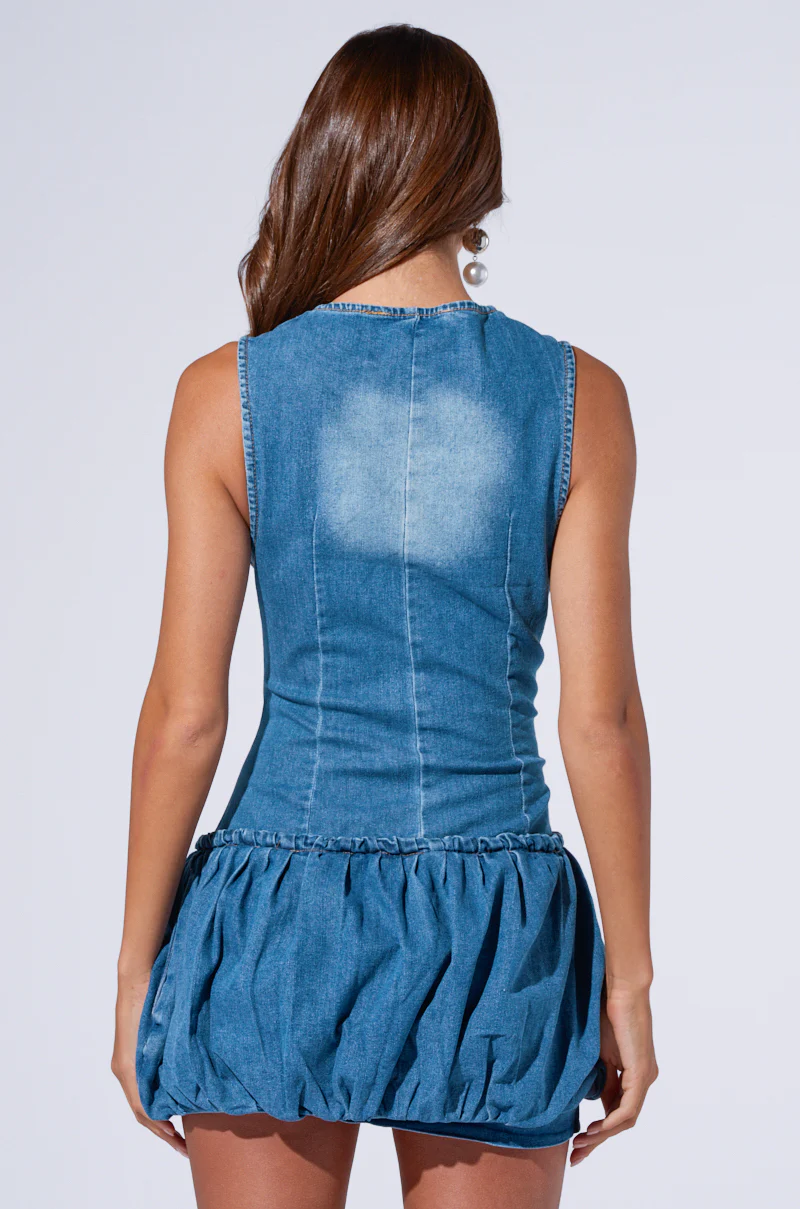 BUBBLE ME UP DENIM DRESS - Image 4