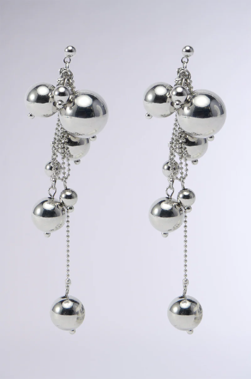BUBBLY DANGLE EARRING