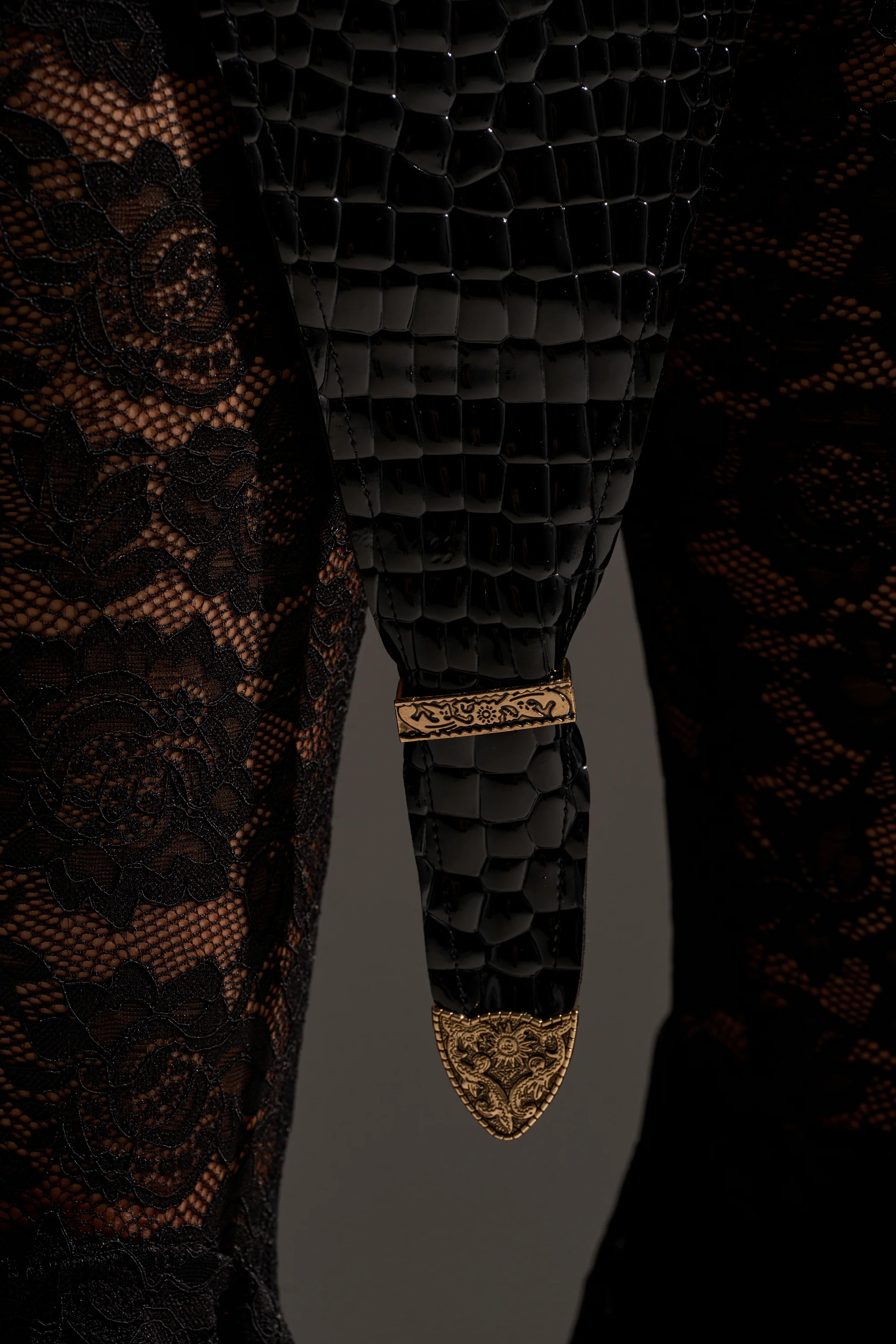 BUCKLE DOWN CORSET - Image 8