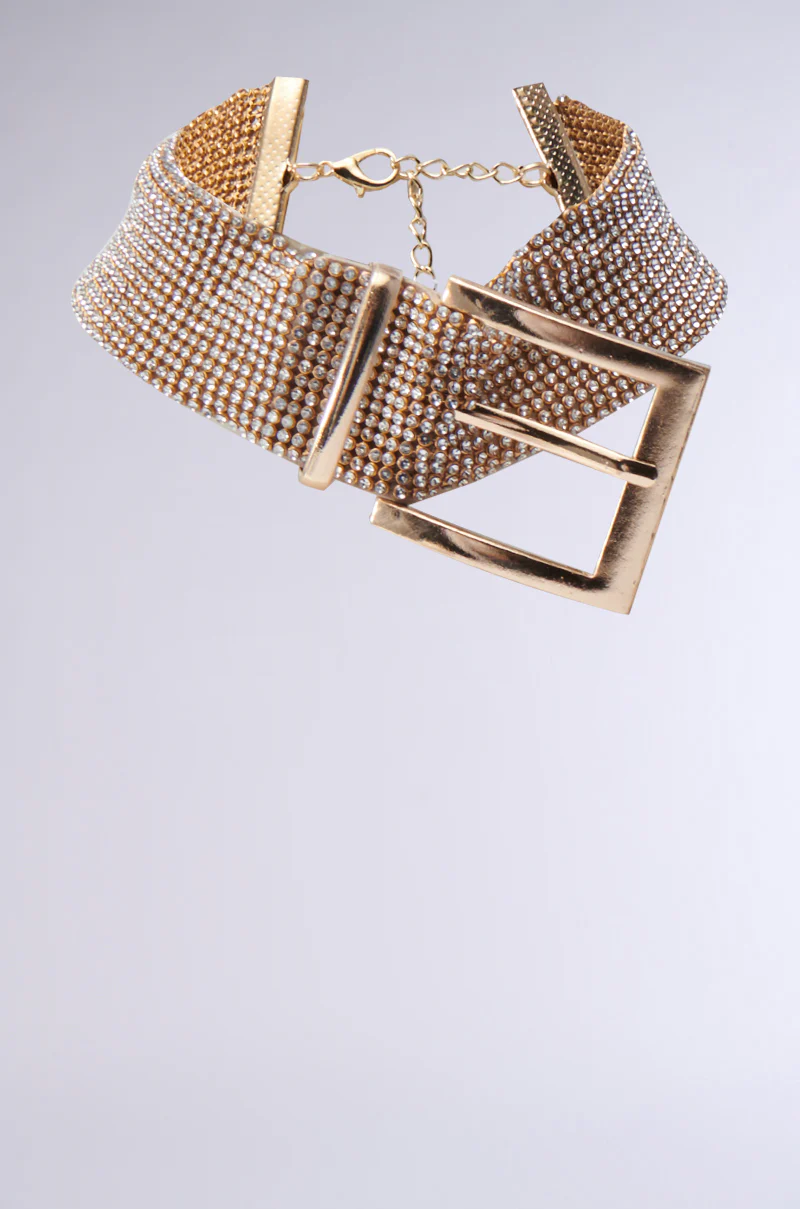 BUCKLE UP BLING CHOKER
