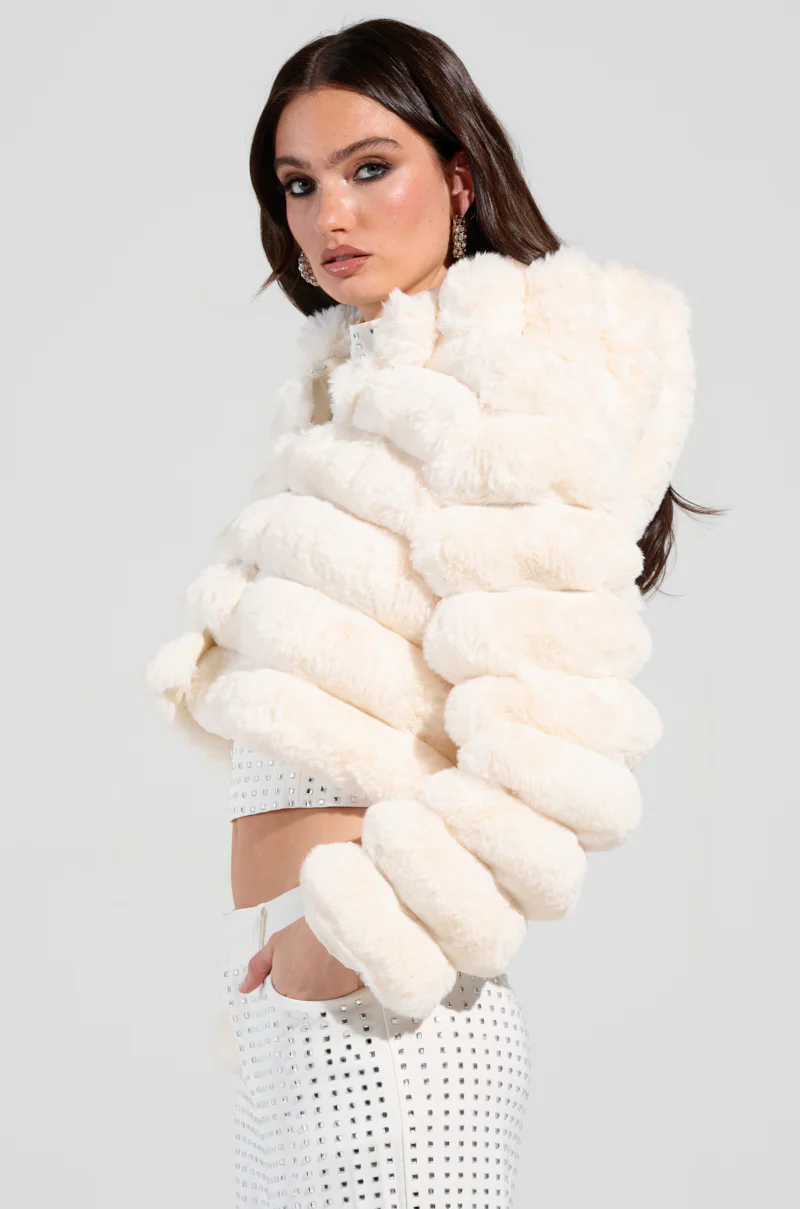 BUNNY CROPPED FAUX FUR COAT - Image 4