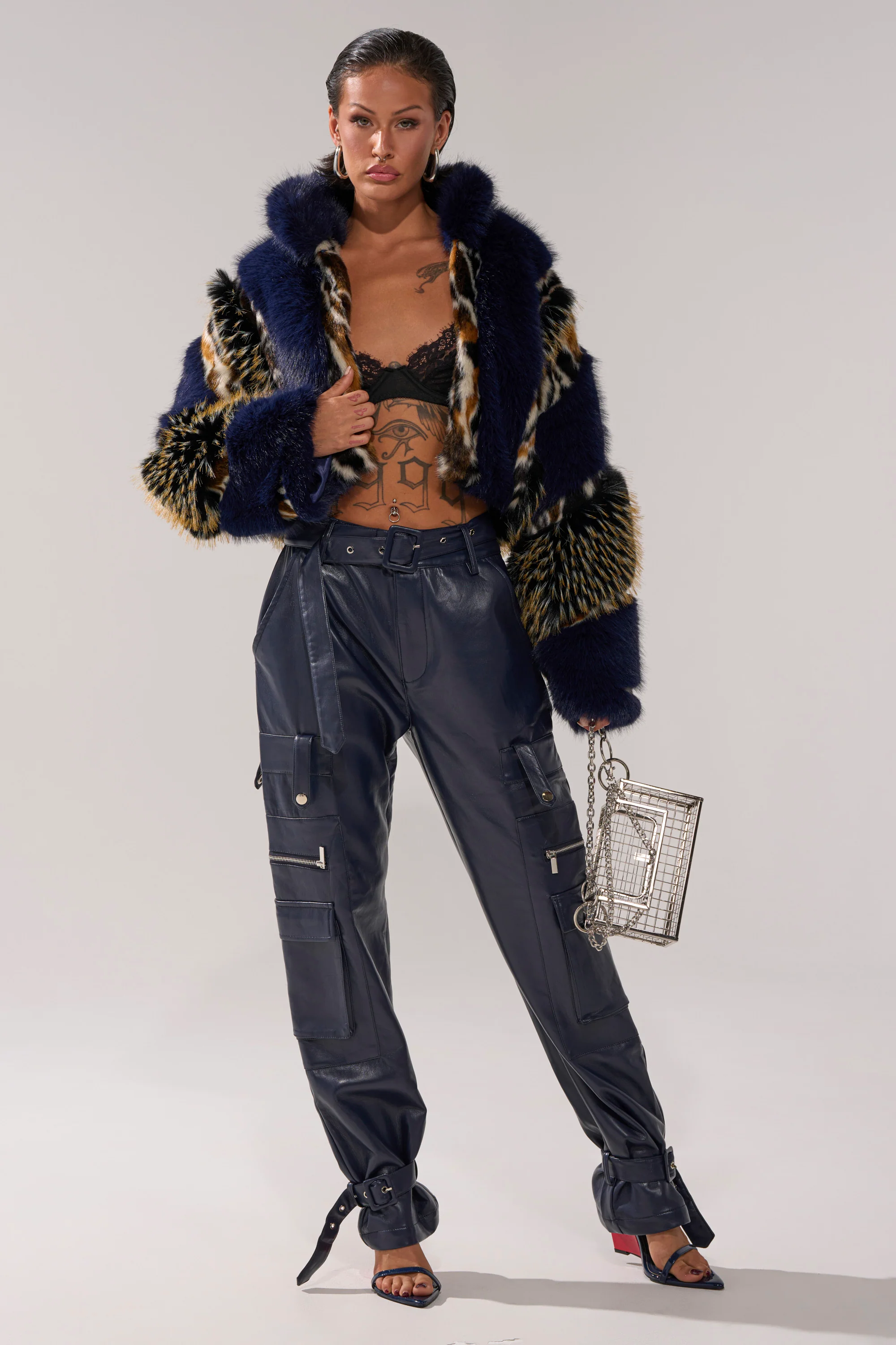 BUTTER LUXE PANTS IN NAVY - Image 6
