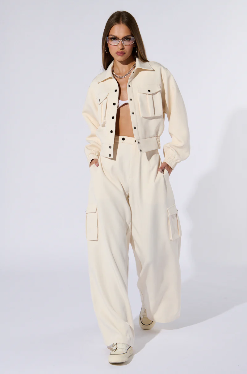 BUTTERCUP CARGO BOMBER - Image 8