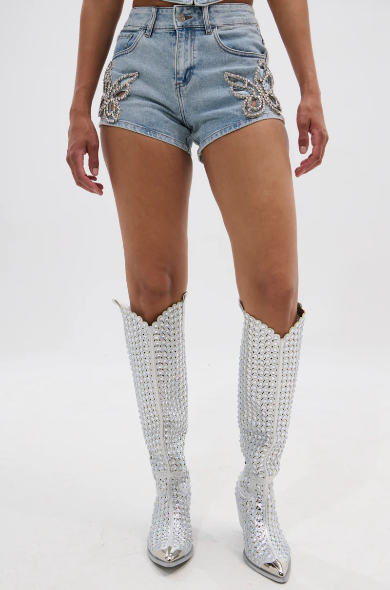 BUTTERFLY QUEEN DENIM SHORT - Image 3