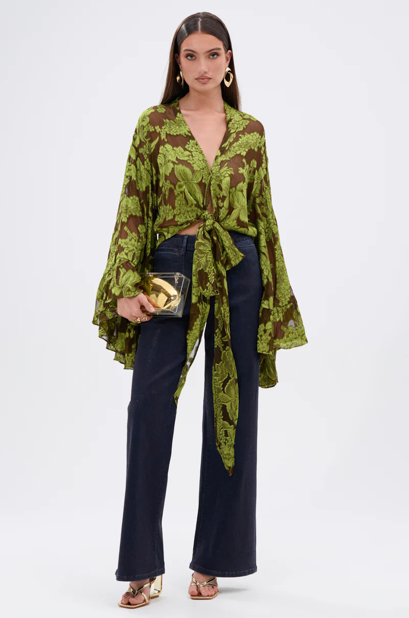 BUTTERLY EFFECT BLOUSE IN GREEN - Image 6