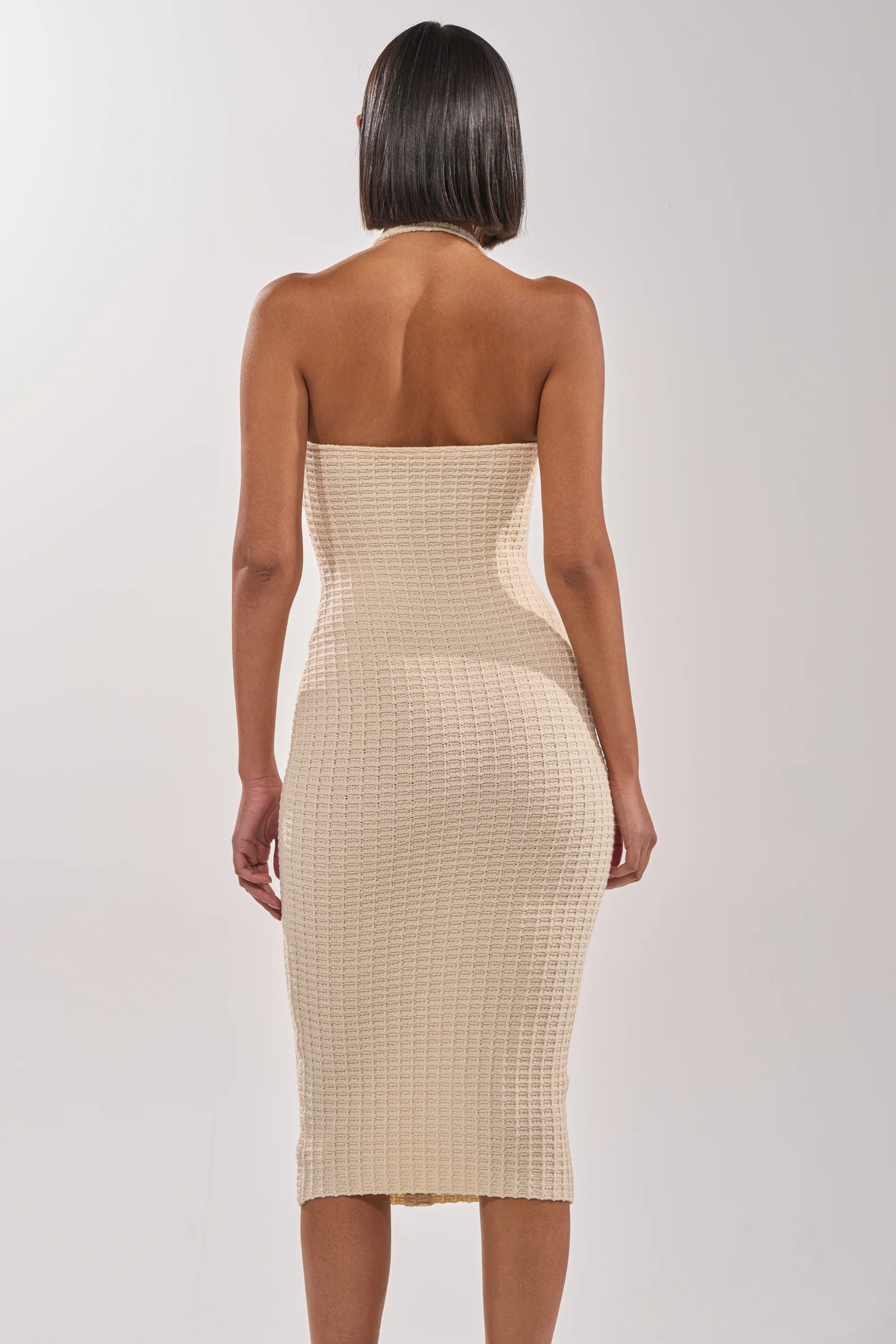 BUTTONED DOWN BADDIE MIDI DRESS IN WHITE - Image 4