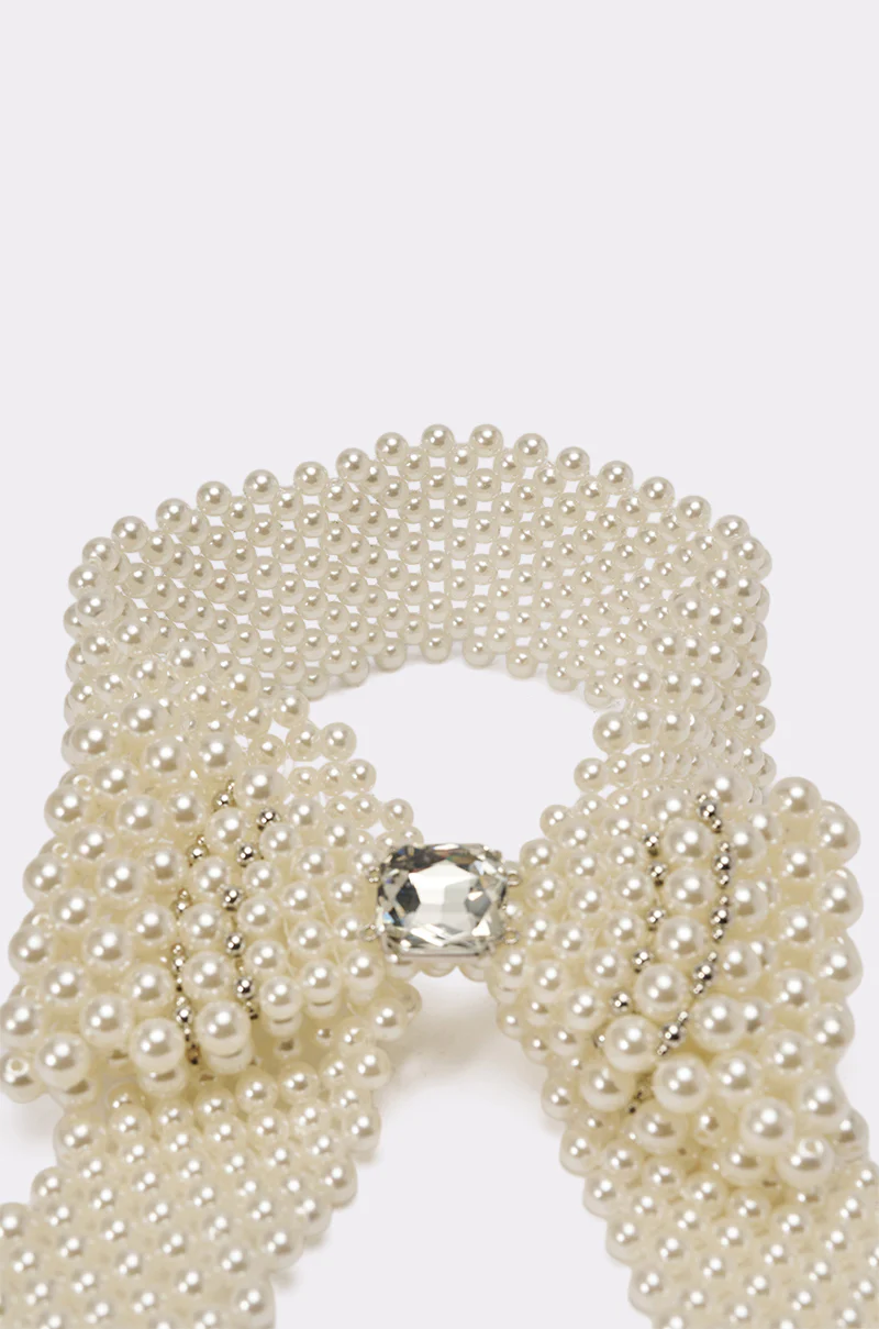 BUTTONED UP PEARL COLLAR - Image 6