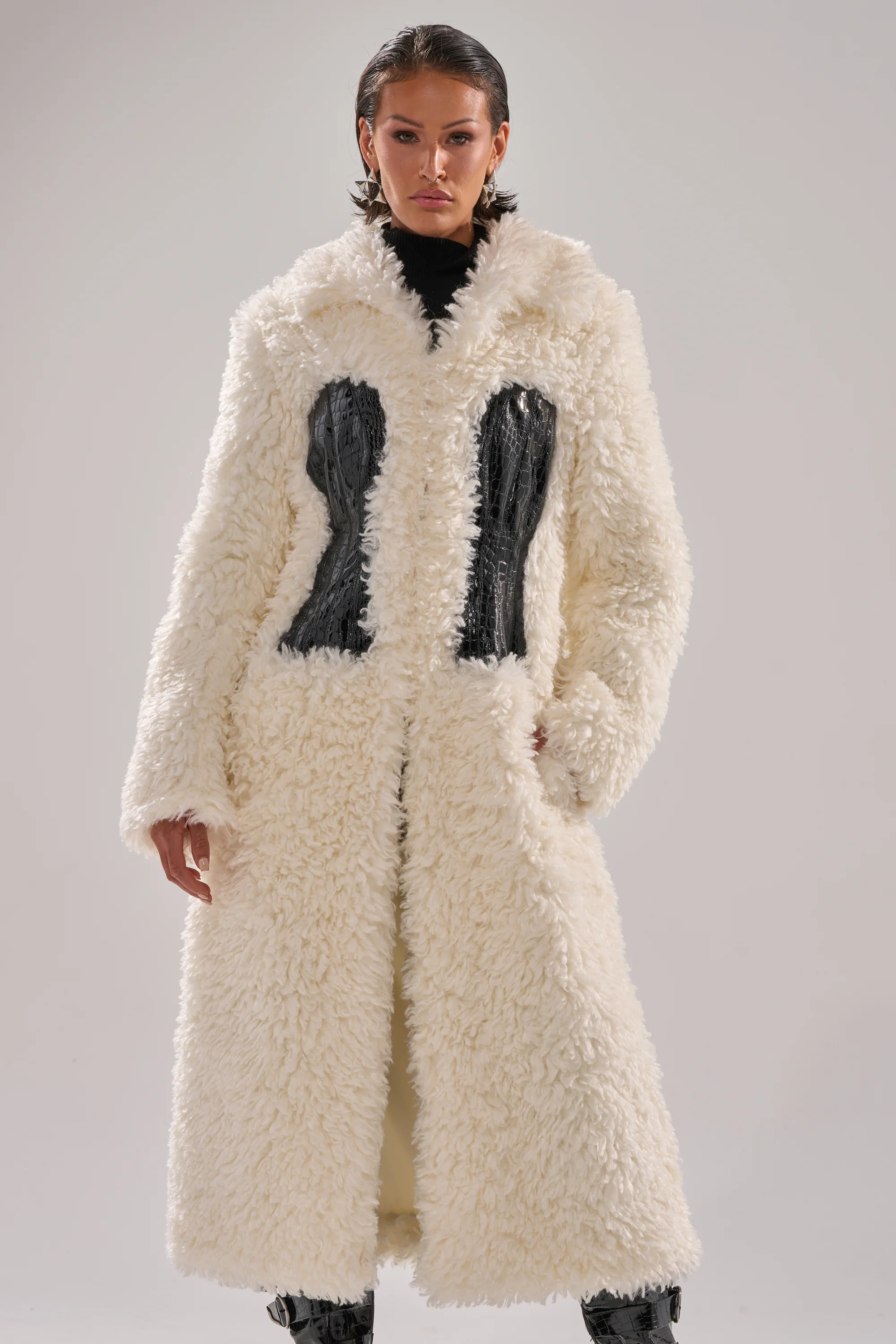 BUY ME ROSES CORSETED FUR COAT - Image 2
