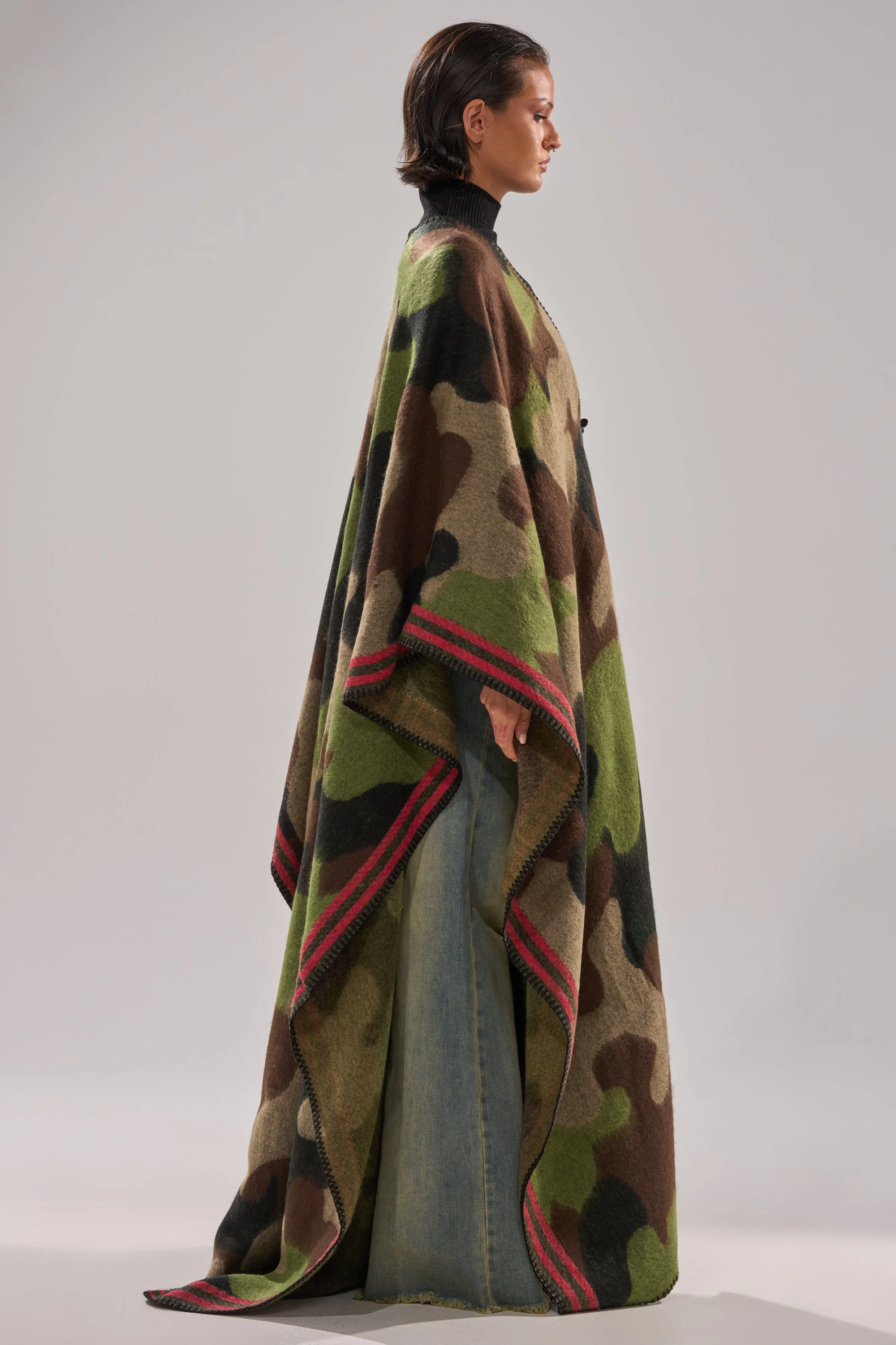 CAMO NIGHTS MAXI PONCHO - Image 5