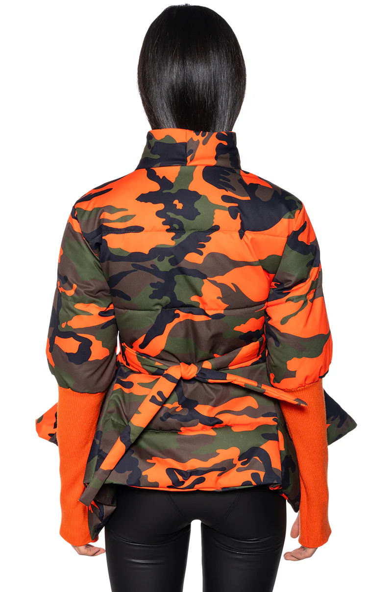 CAMO PEPLUM PUFFER JACKET WITH RIB ARMS AND THUMBHOLE - Image 5