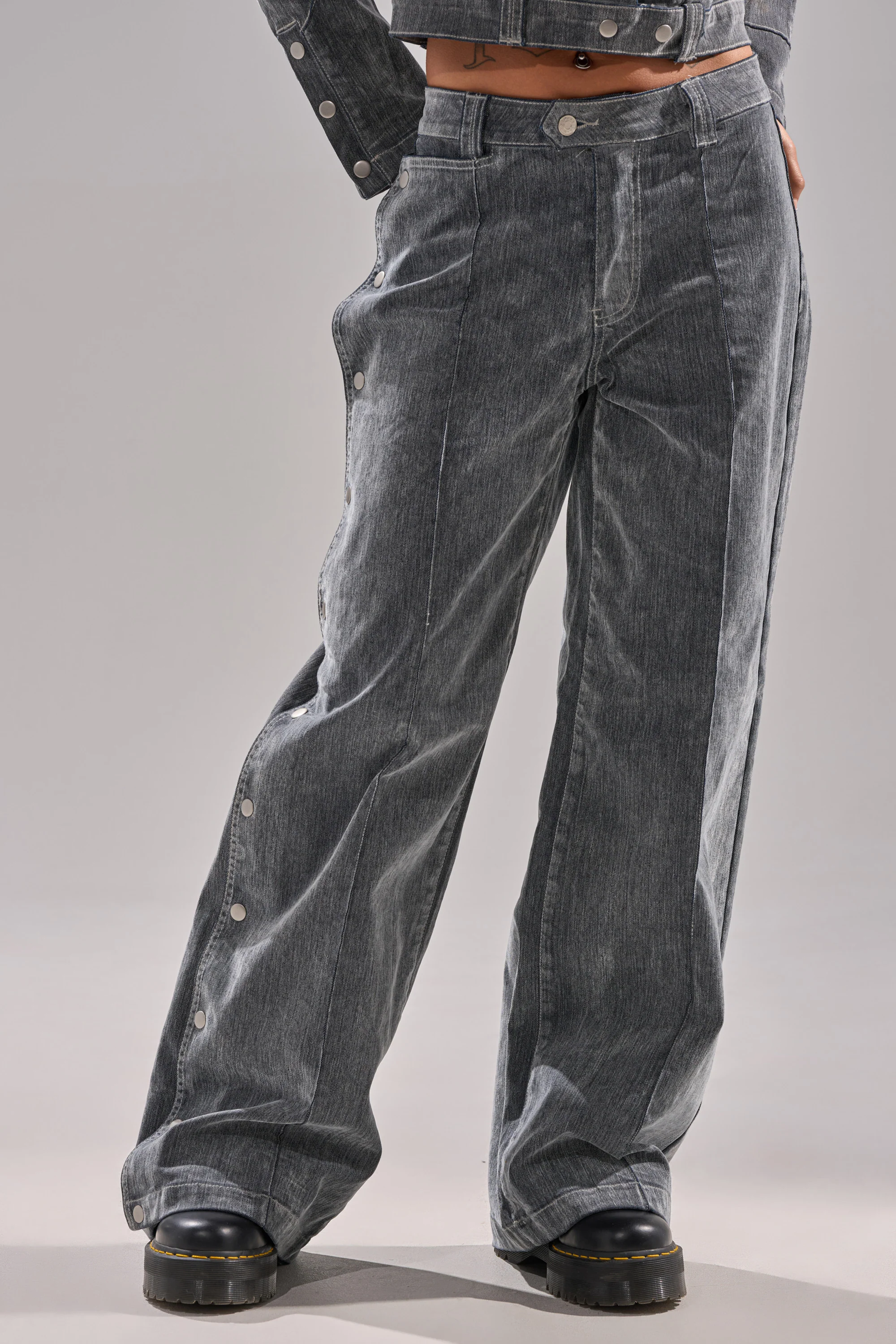 CATCHING EYES VELVET DENIM WIDE-LEG PANT - Image 12