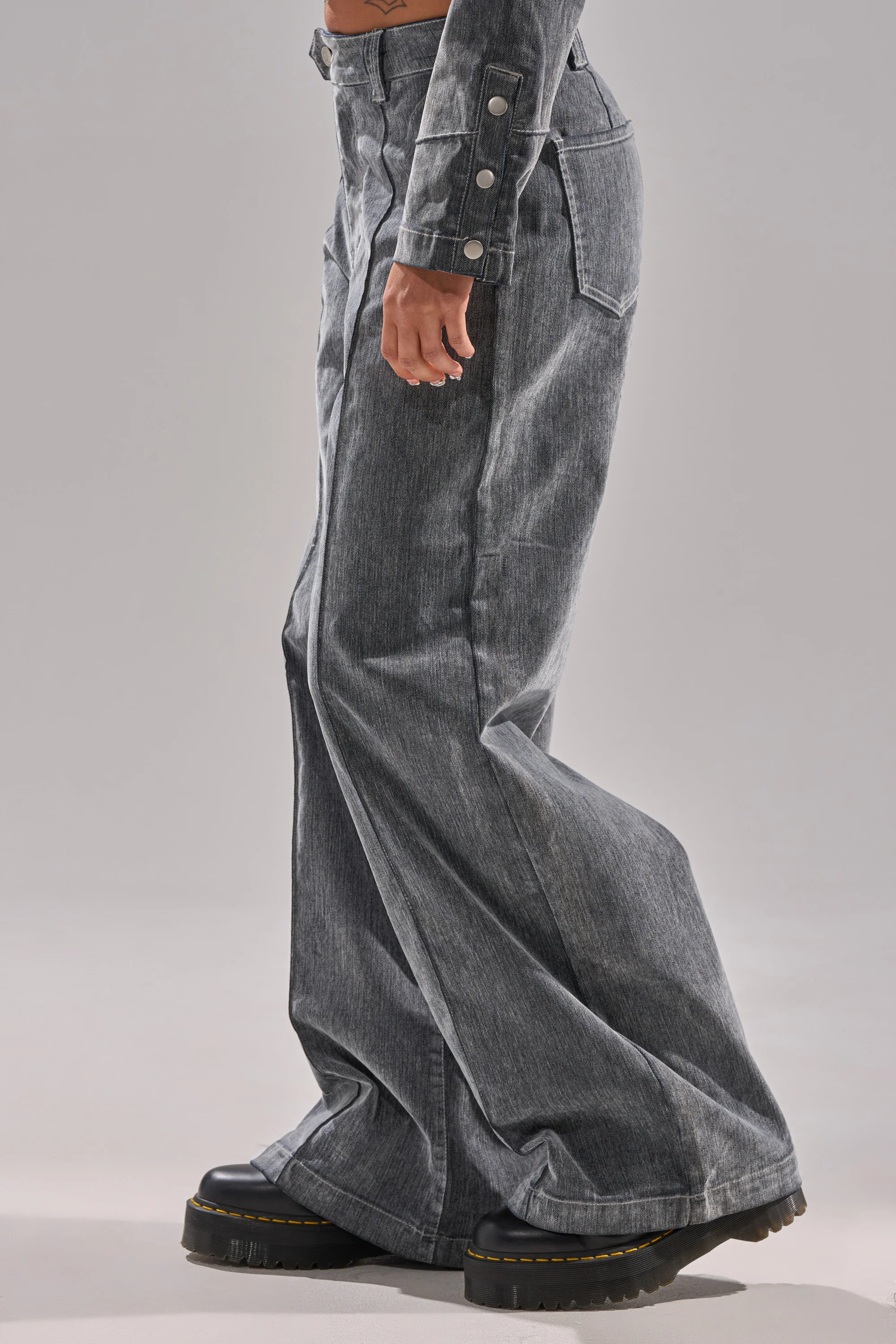 CATCHING EYES VELVET DENIM WIDE-LEG PANT - Image 5