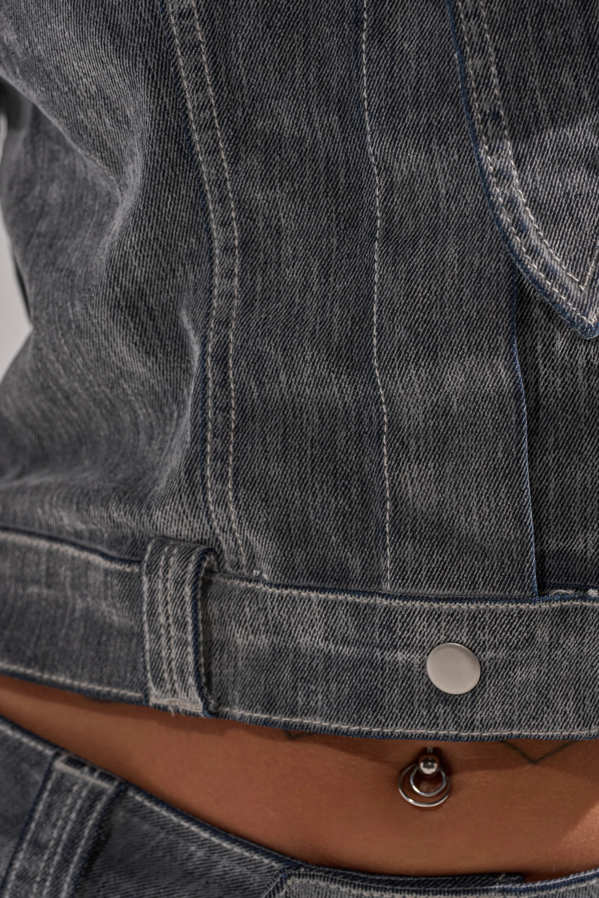 CATCHING EYES VELVET DENIM BLOUSE - Image 8