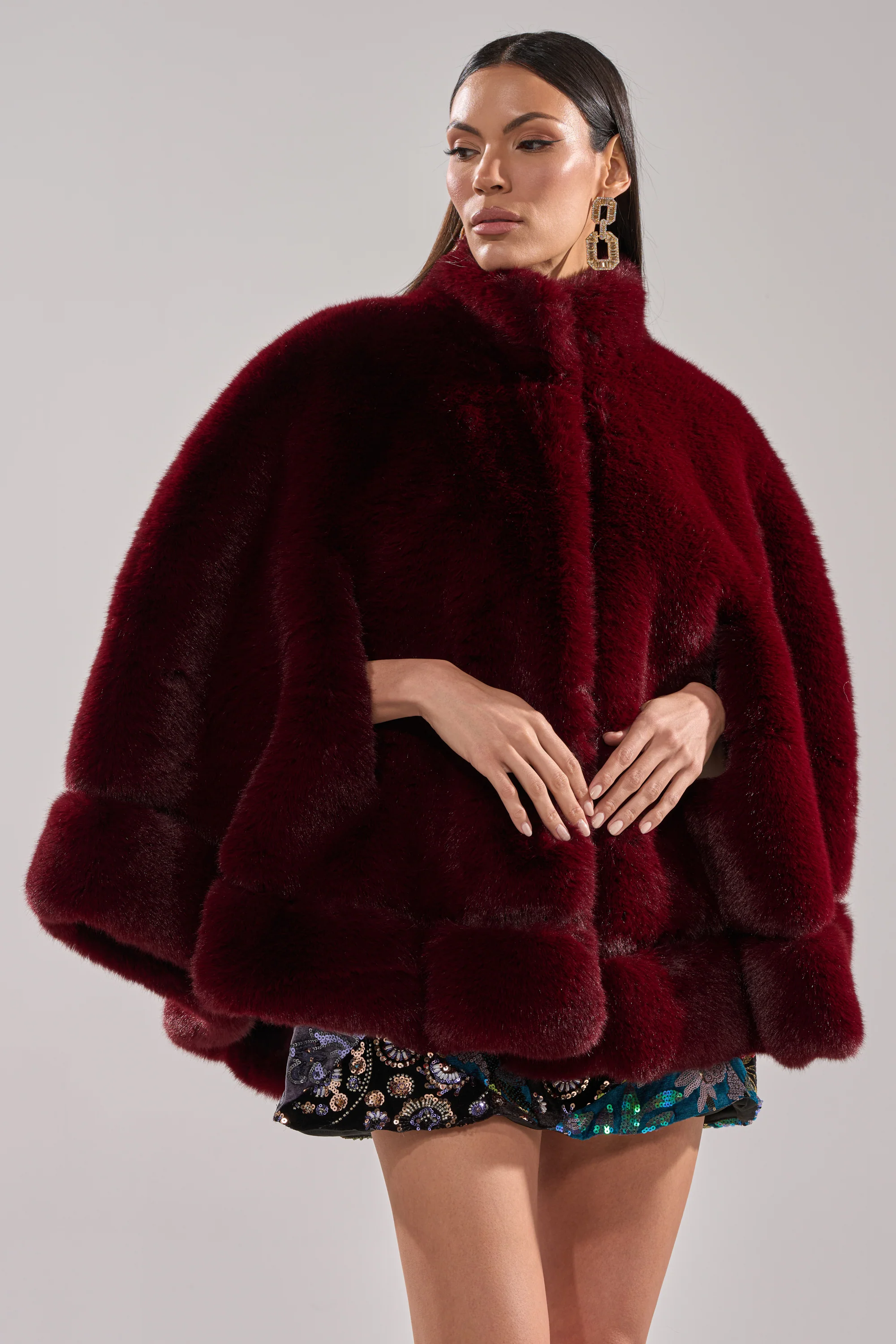 CELINE FAUX FUR CAPE - Image 3