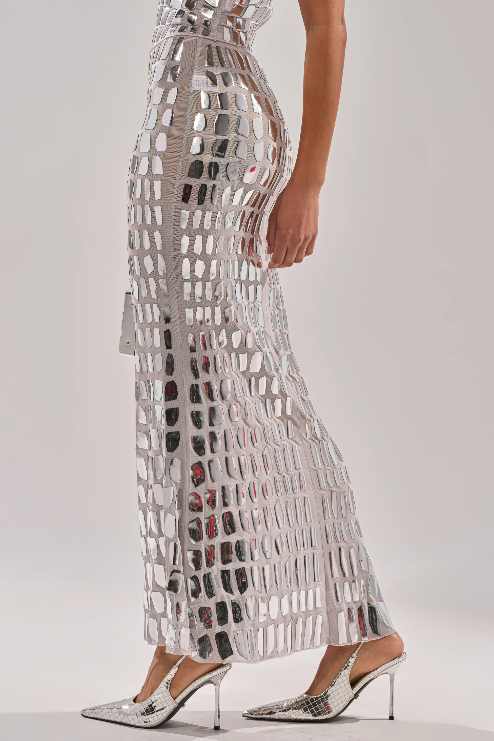 CHAMPAGNE POPPIN MAXI SKIRT - Image 5