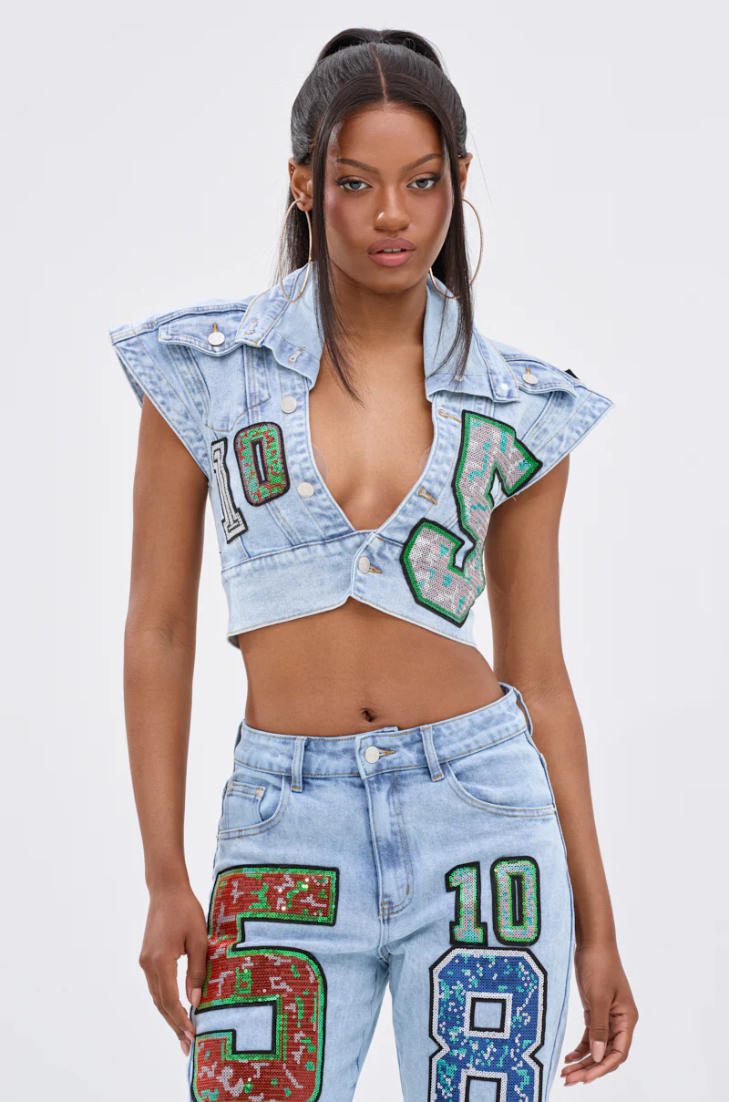 CHAMPION GRAPHIC DENIM BLOUSE