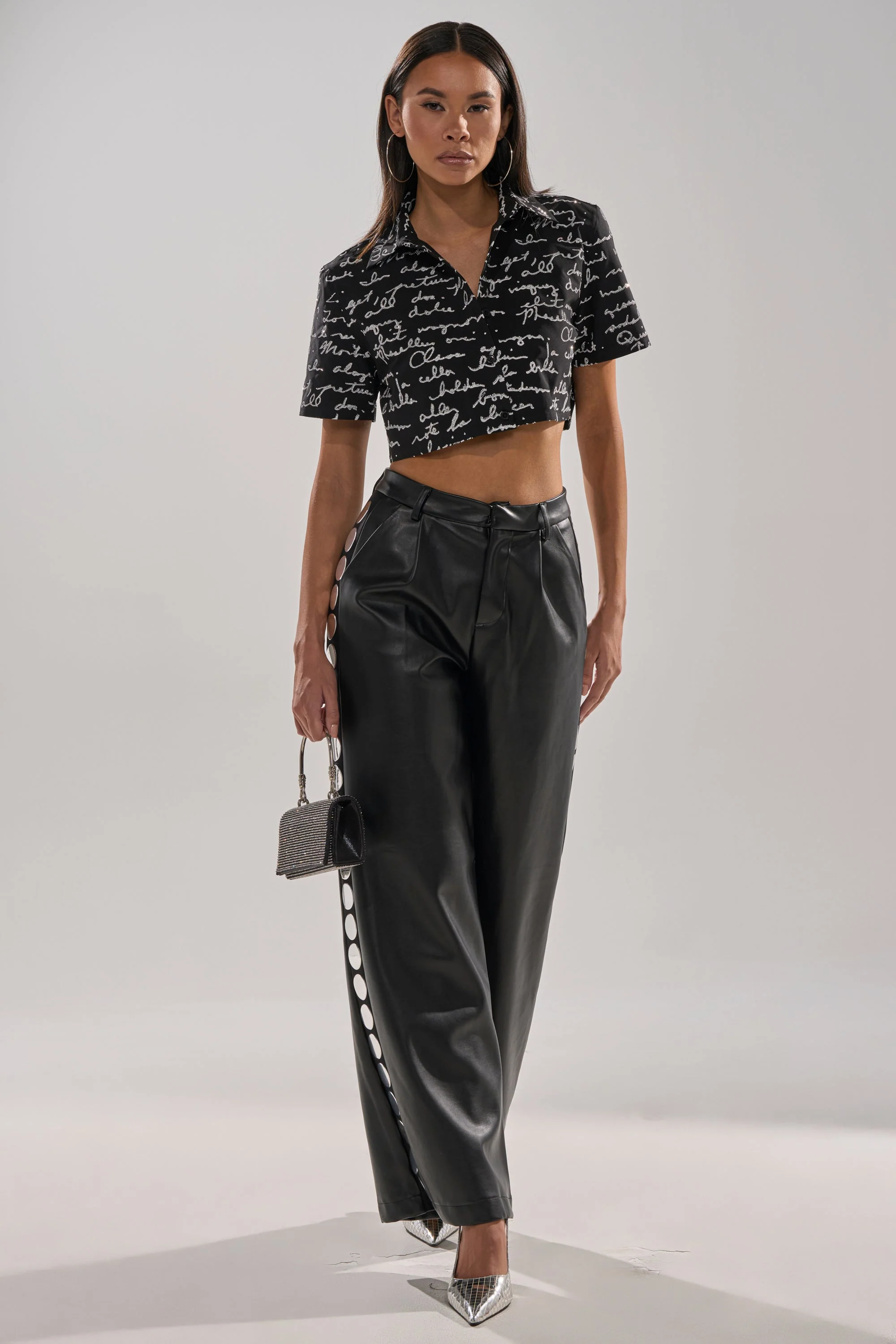 CHANGES BUTTON DOWN - Image 8