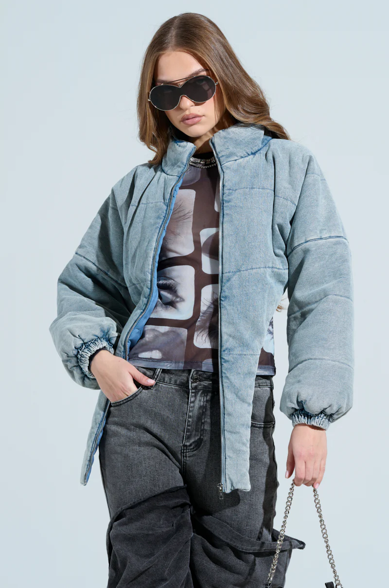 CHARLI CROPPED DENIM PUFFER - Image 3