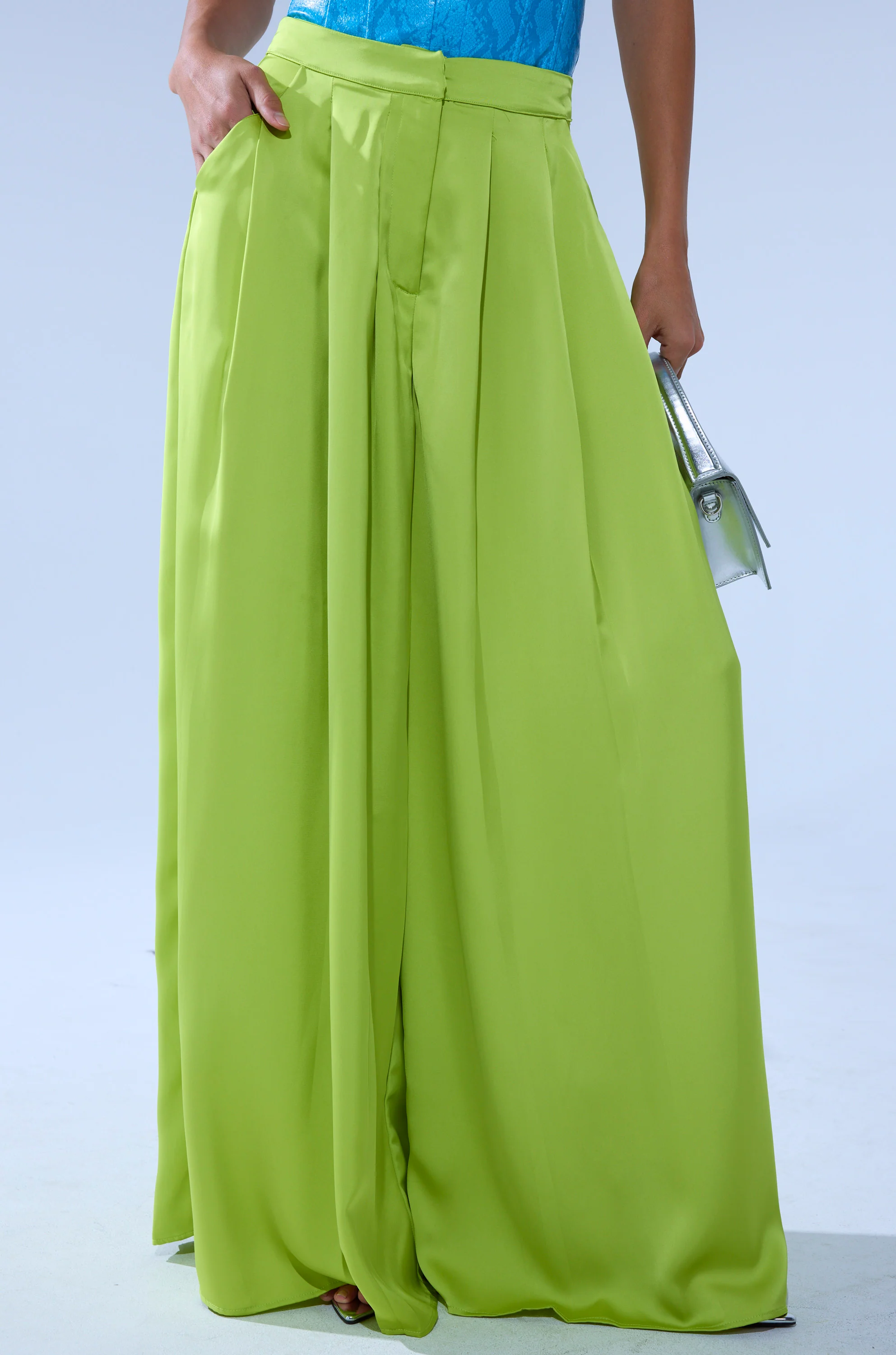 CHARTREUSE PLEATED PALAZZO PANT - Image 2