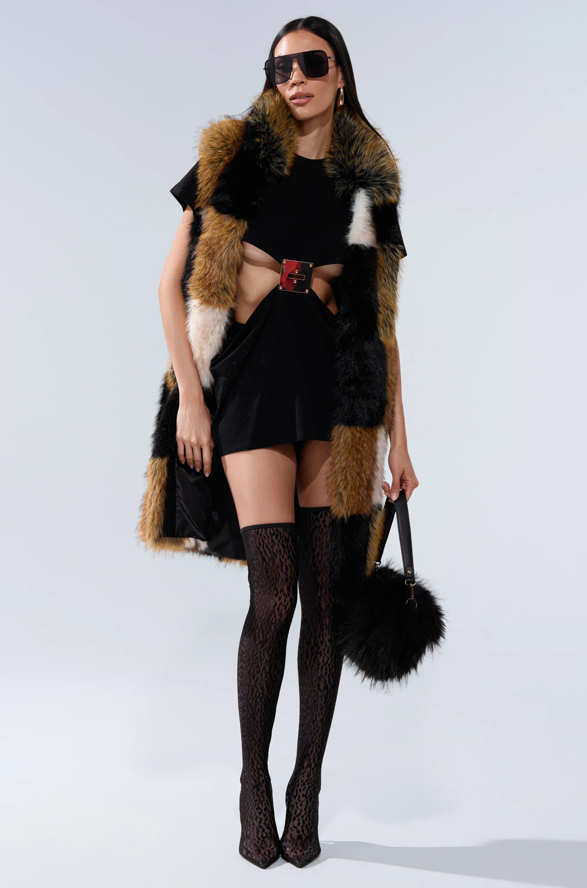 CHECKMATE FAUX FUR VEST - Image 7
