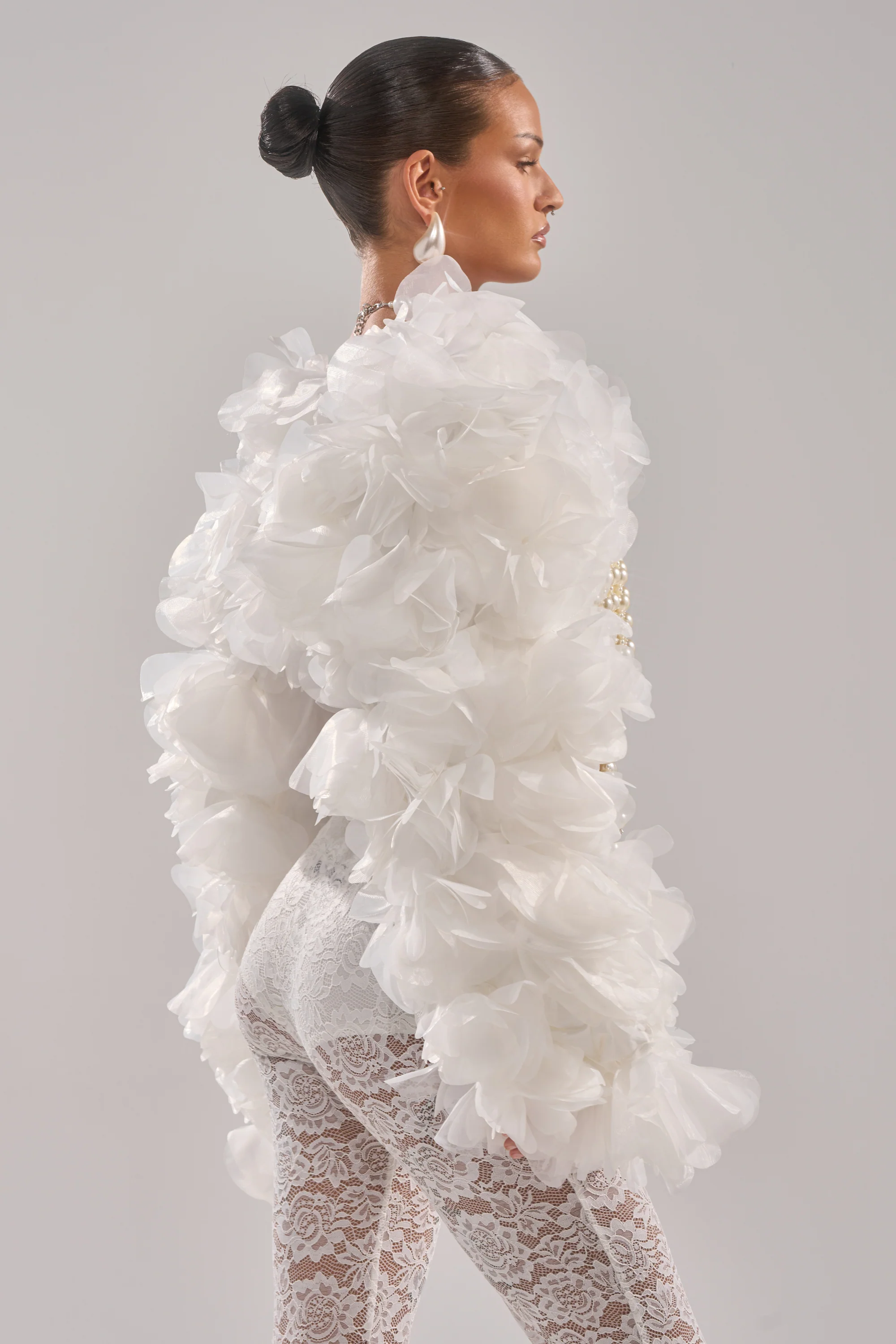 CHIARA FLORAL SHRUG - Image 5