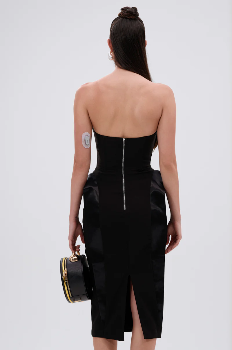 CHIC AND SOPHISTICATED STRUCTURED MIDI DRESS - Image 4
