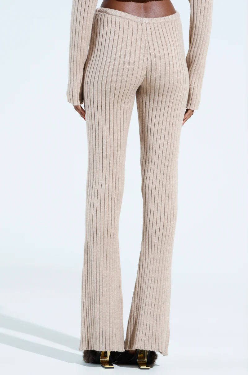 CHIC IS MY MIDDLE NAME KNIT PANT - Image 4