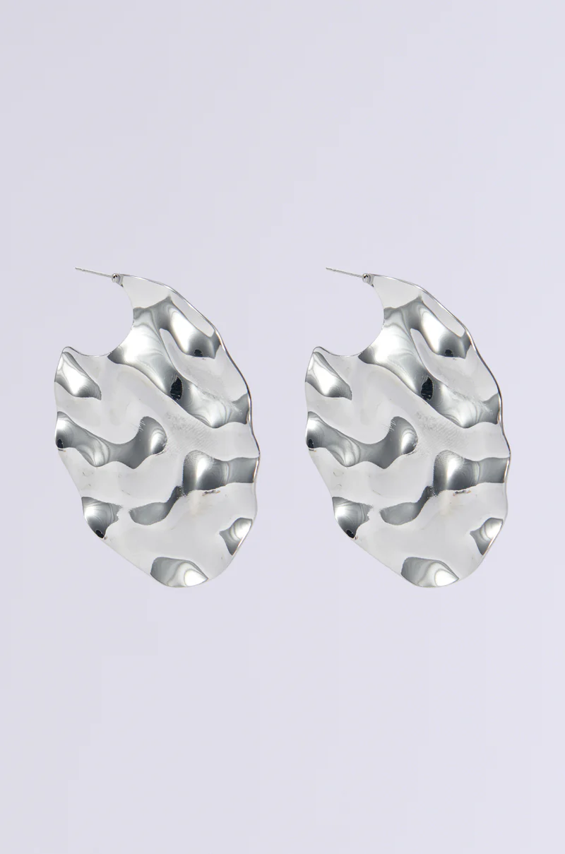 CHILL WITH ME EARRING