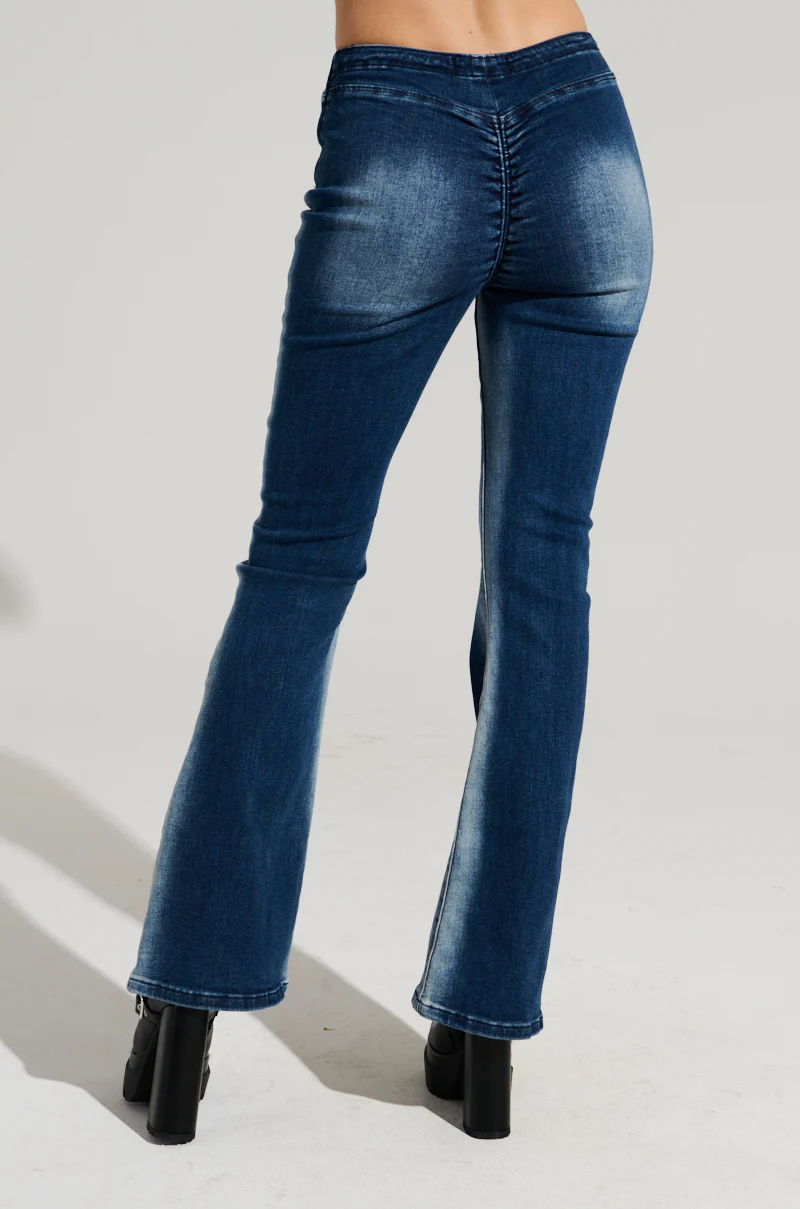 CINCHED UP DENIM PANT IN MEDIUM BLUE DENIM - Image 4