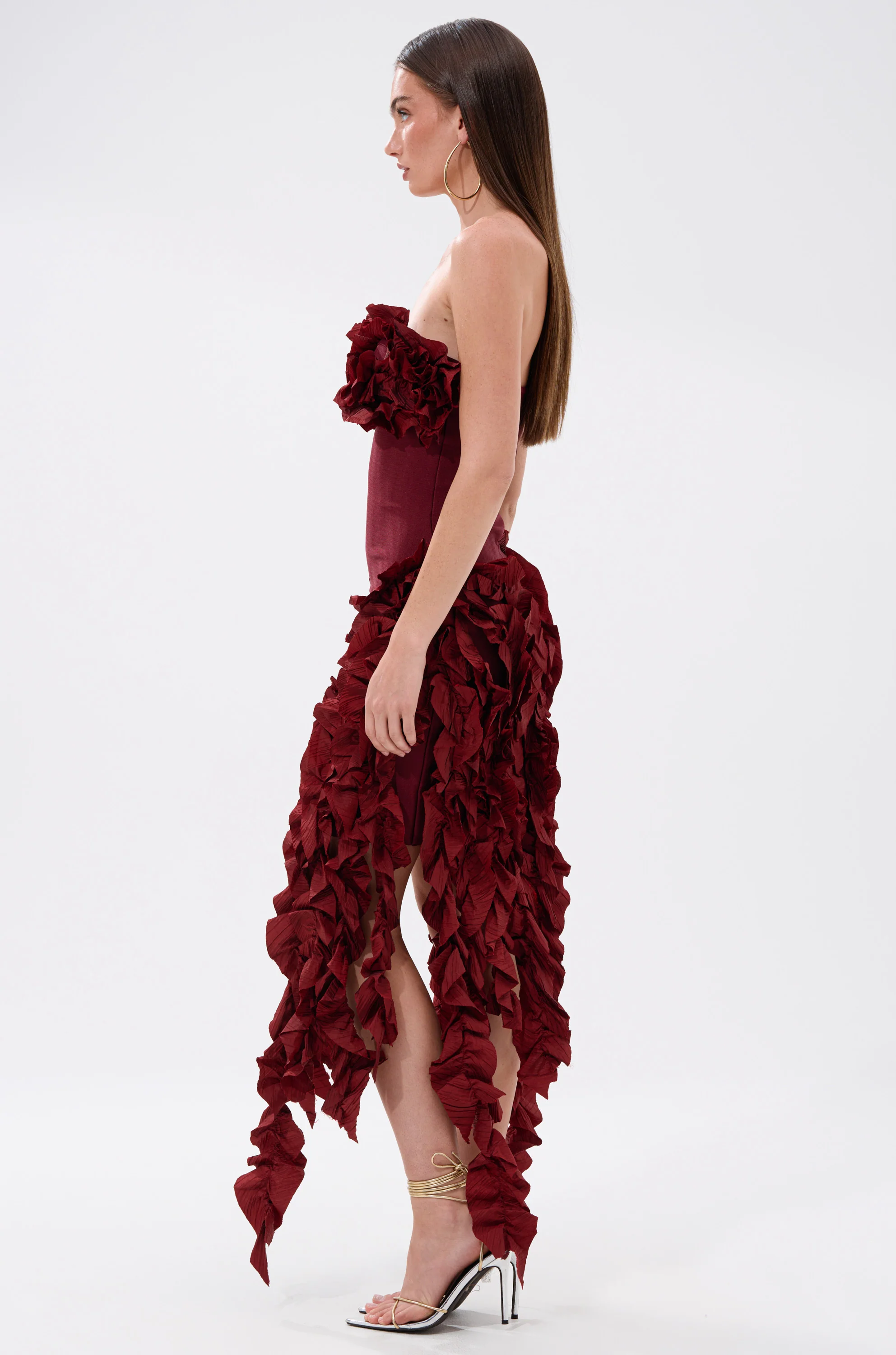 CITY LIGHTS RUFFLE MIDI DRESS IN BURGUNDY - Image 5