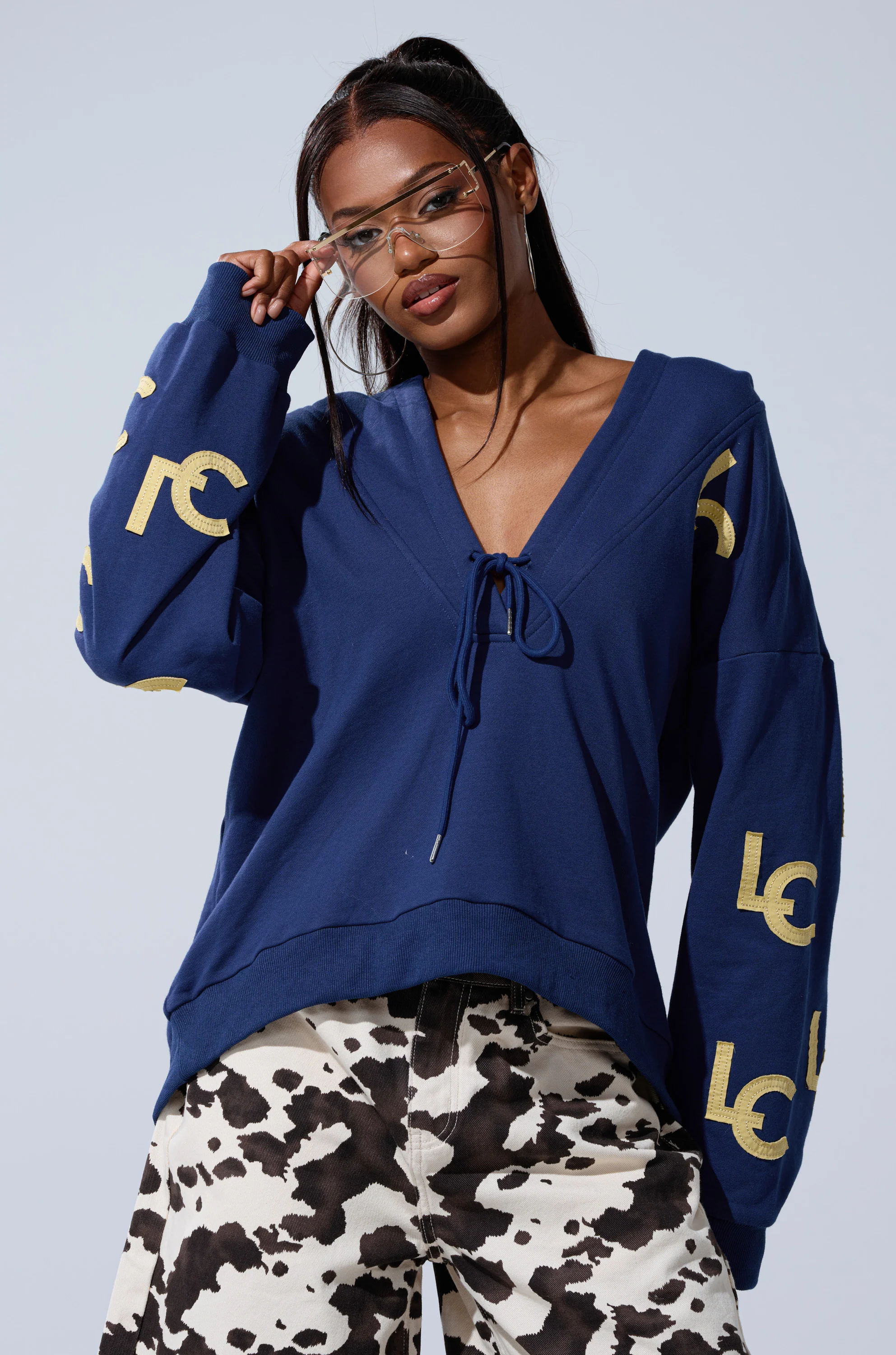 CITY LOVER OVERSIZED SWEATSHIRT - Image 2