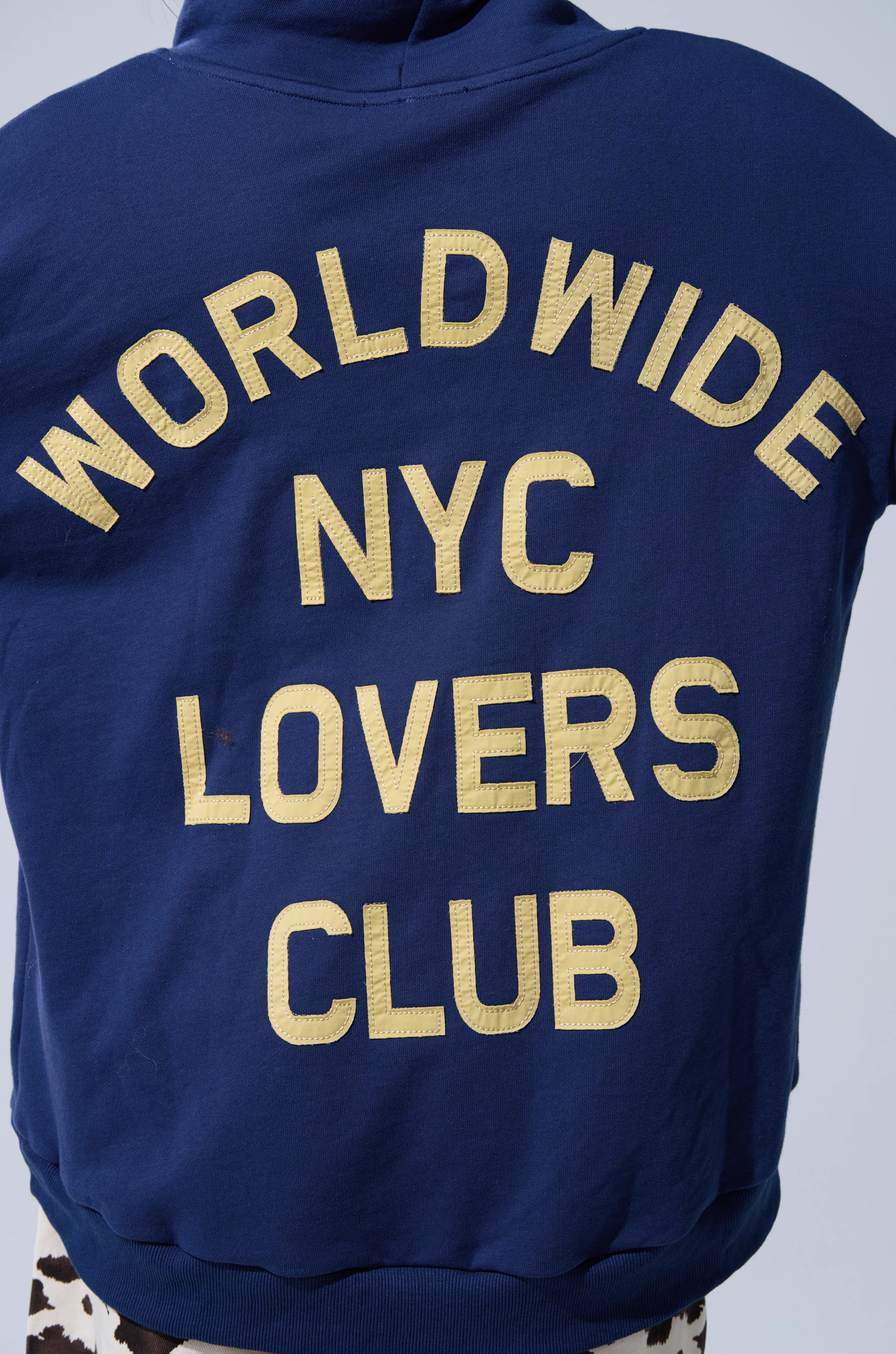 CITY LOVER OVERSIZED SWEATSHIRT - Image 9