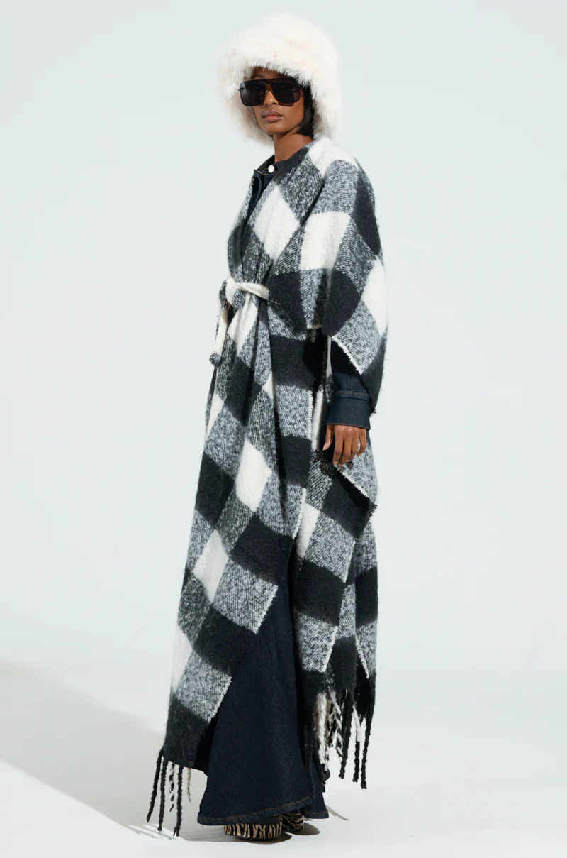 CLASSY PLAID PONCHO - Image 3
