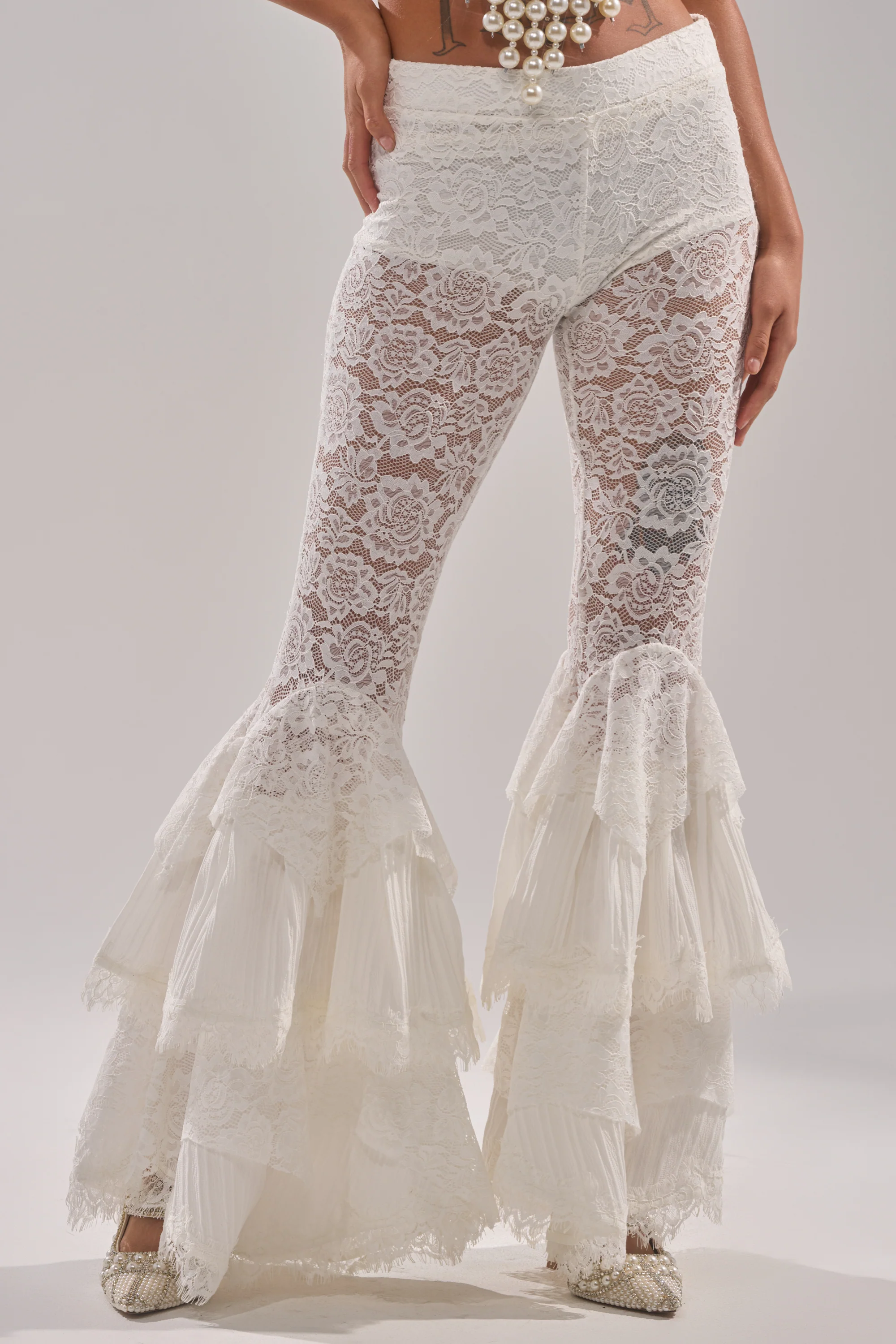 COACHELLA LACE RUFFLE PANTS - Image 2