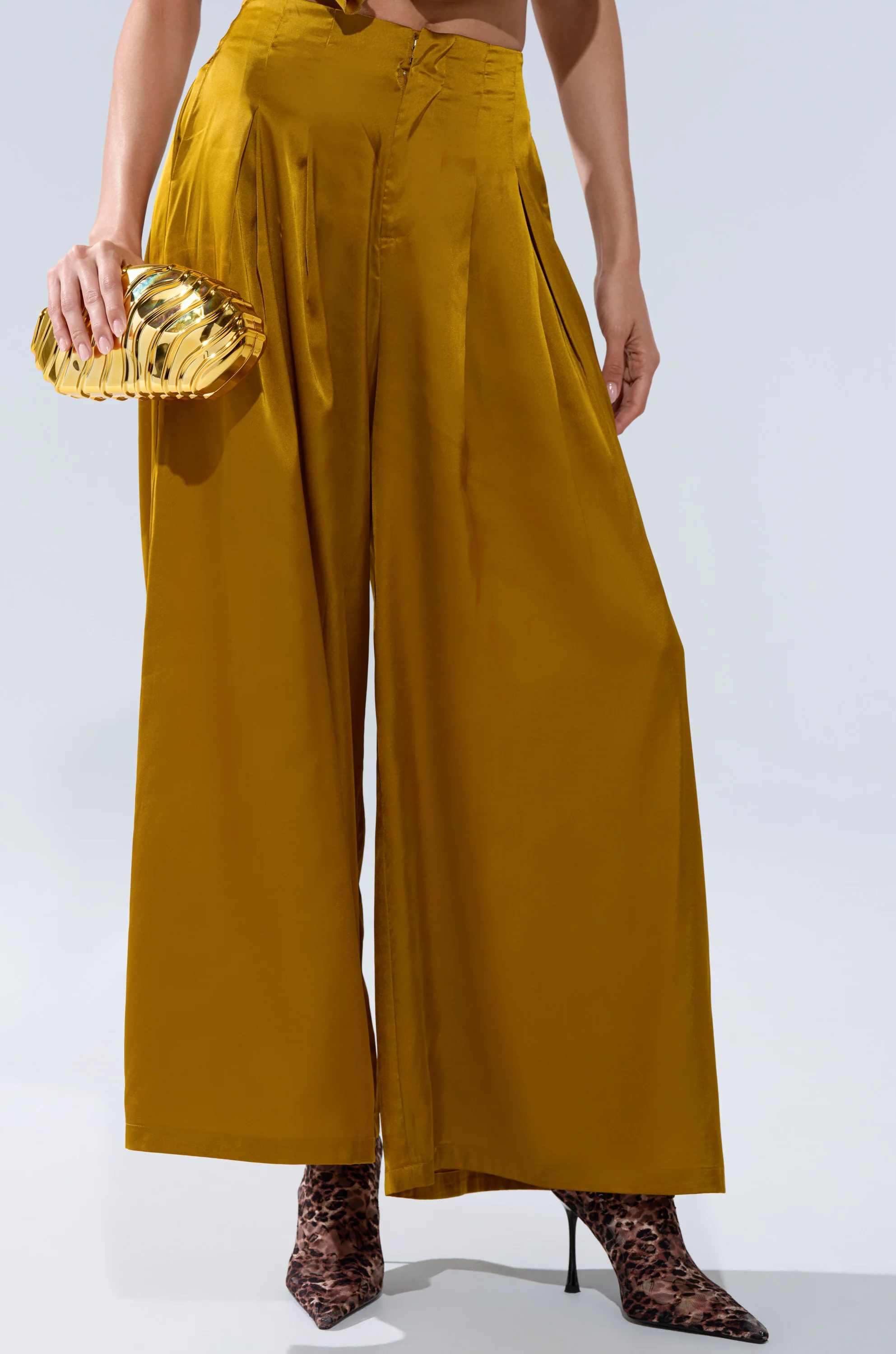 COCKTAIL HOUR WIDE-LEG PANT IN MUSTARD - Image 2
