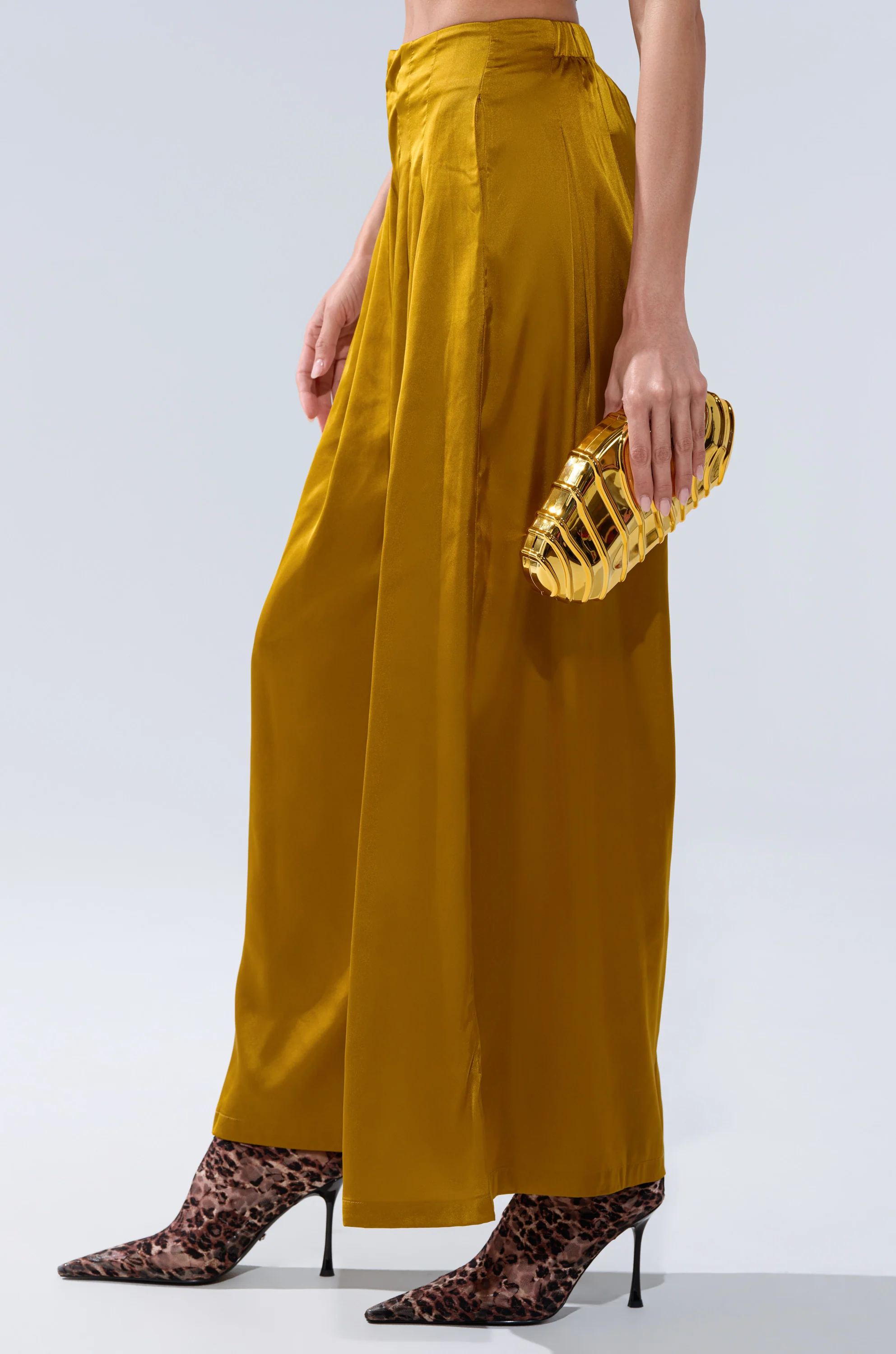 COCKTAIL HOUR WIDE-LEG PANT IN MUSTARD - Image 3