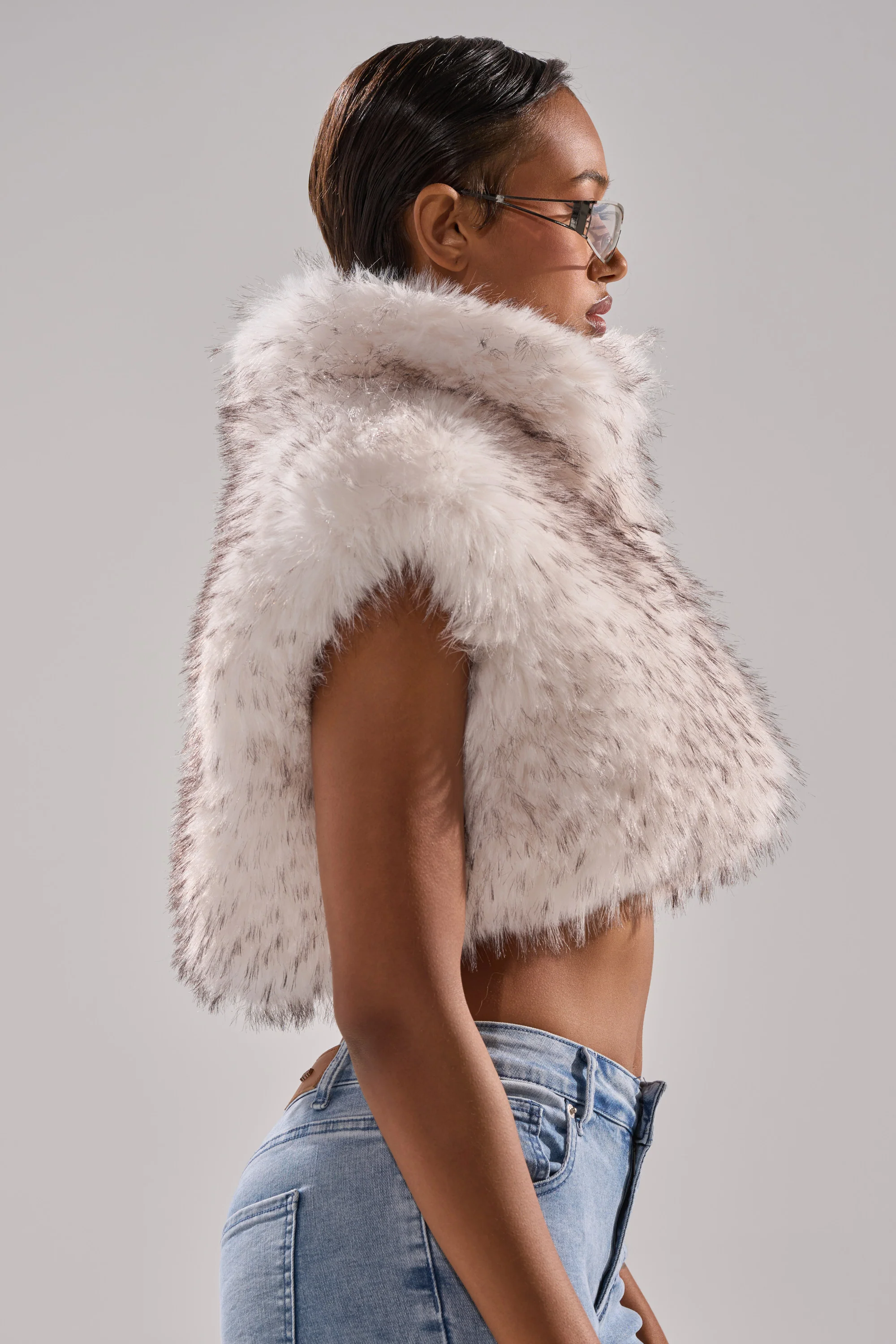 COCO CROPPED FUR VEST IN WHITE MULTI - Image 2