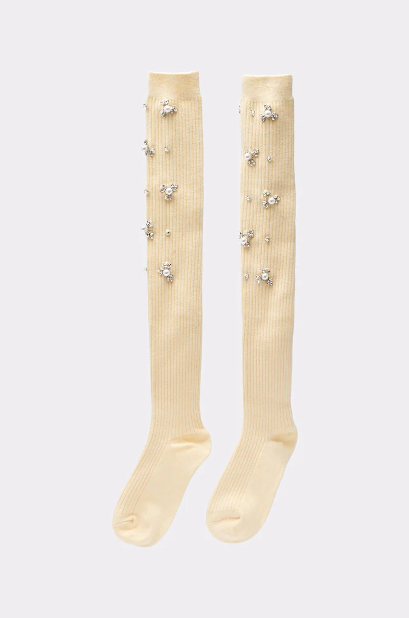 COCO EMBELLISHED SOCKS IN CREAM - Image 2